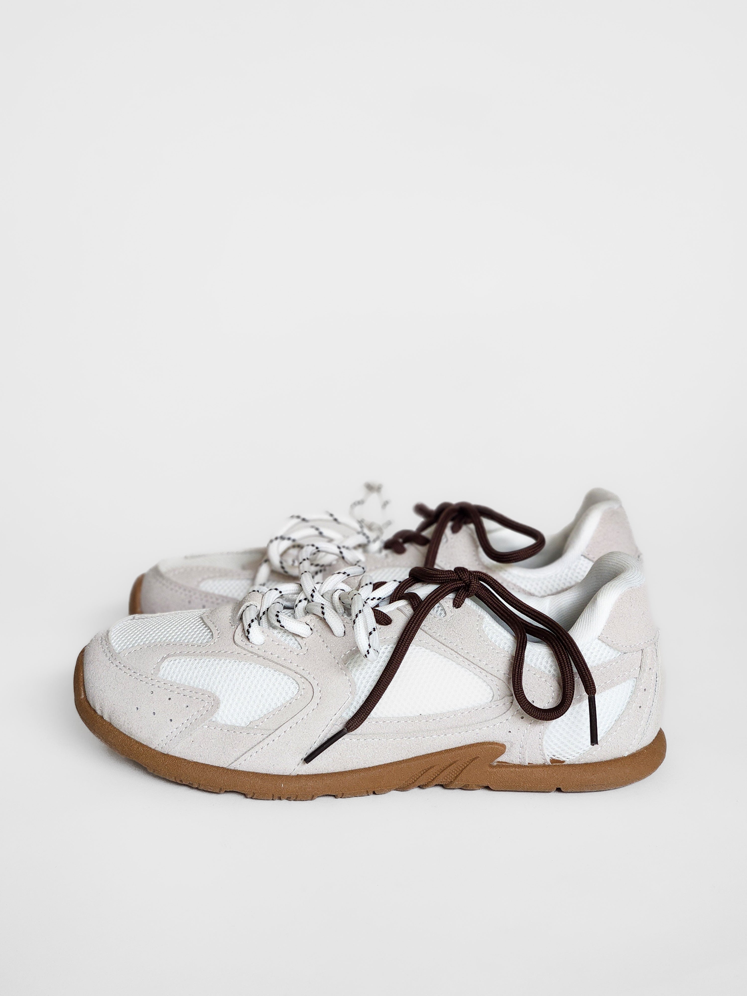 Tenis Liliana Miusa-1