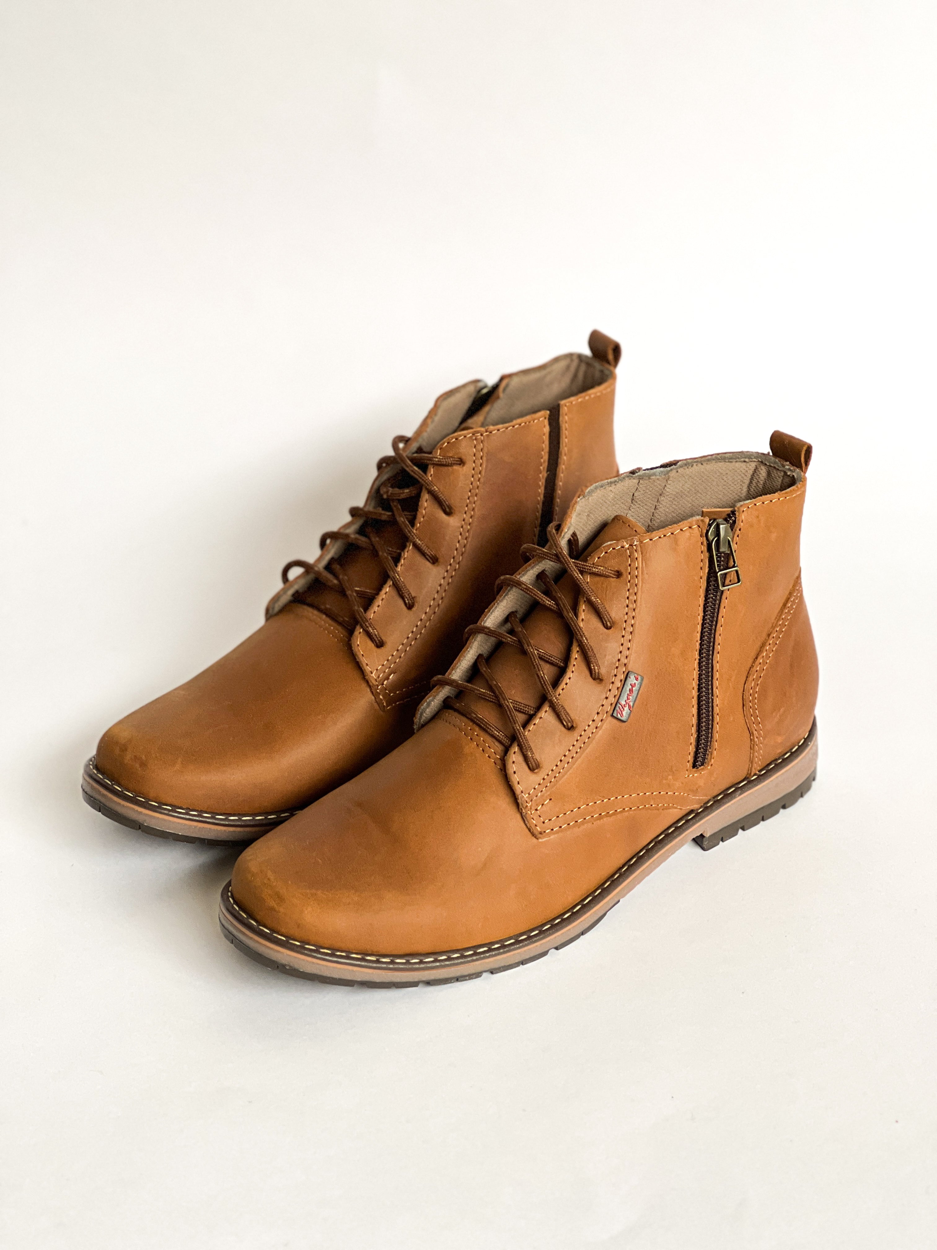 Bota casual c/zipper Wyner`s Charles Jalpa 08482C321