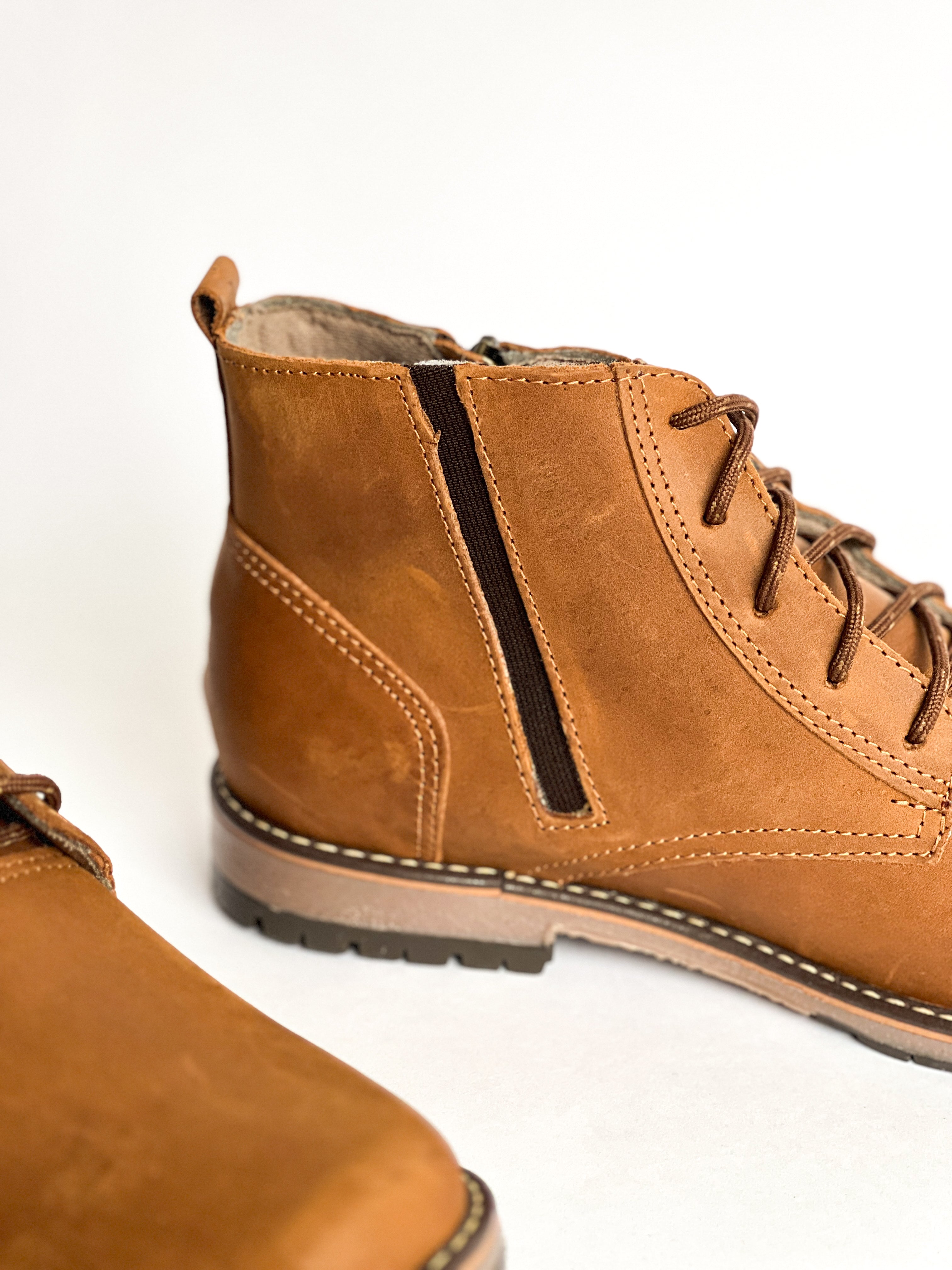Bota casual c/zipper Wyner`s Charles Jalpa 08482C321