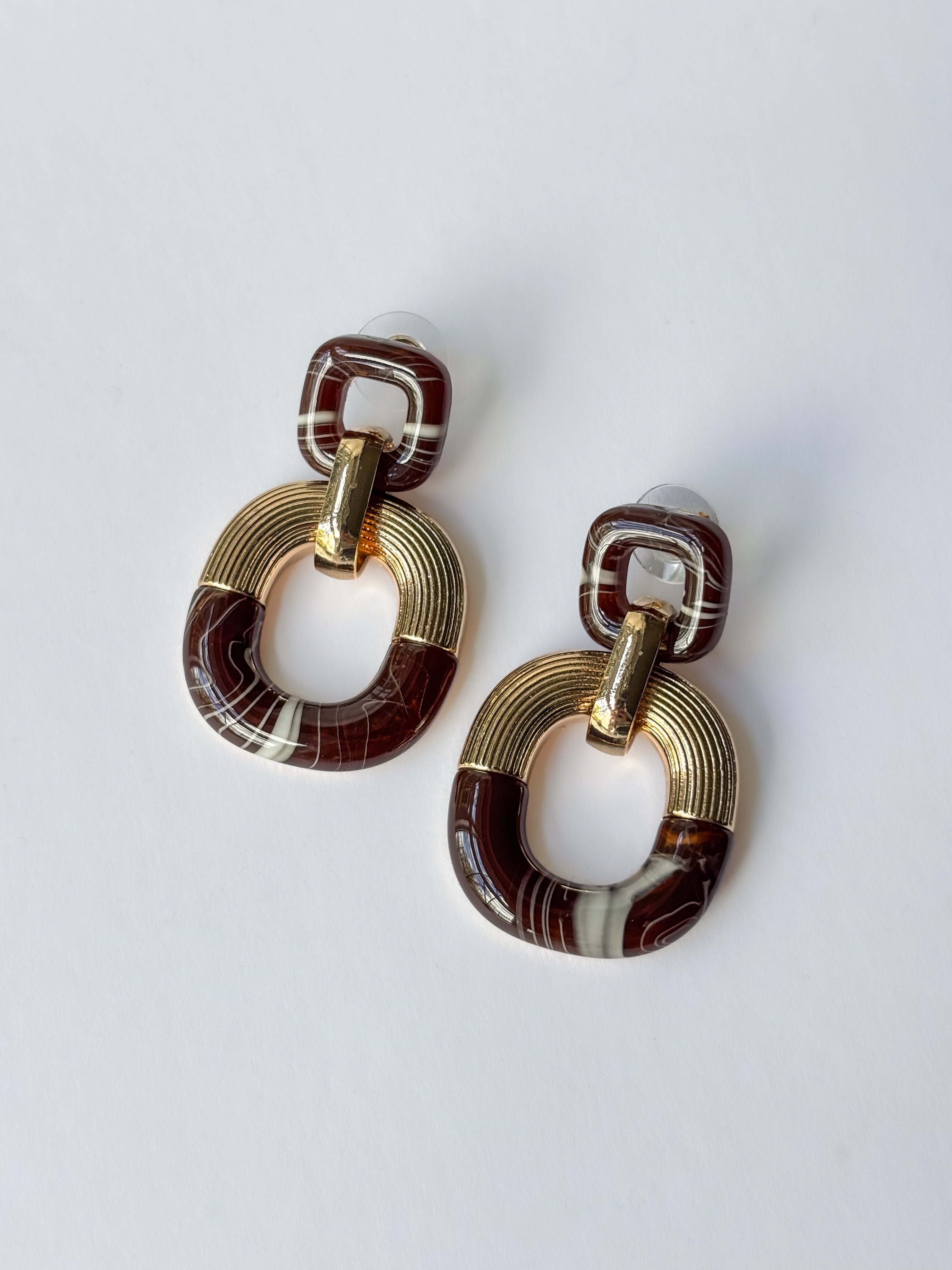 Pendientes colgantes con múltiples piedras 138024