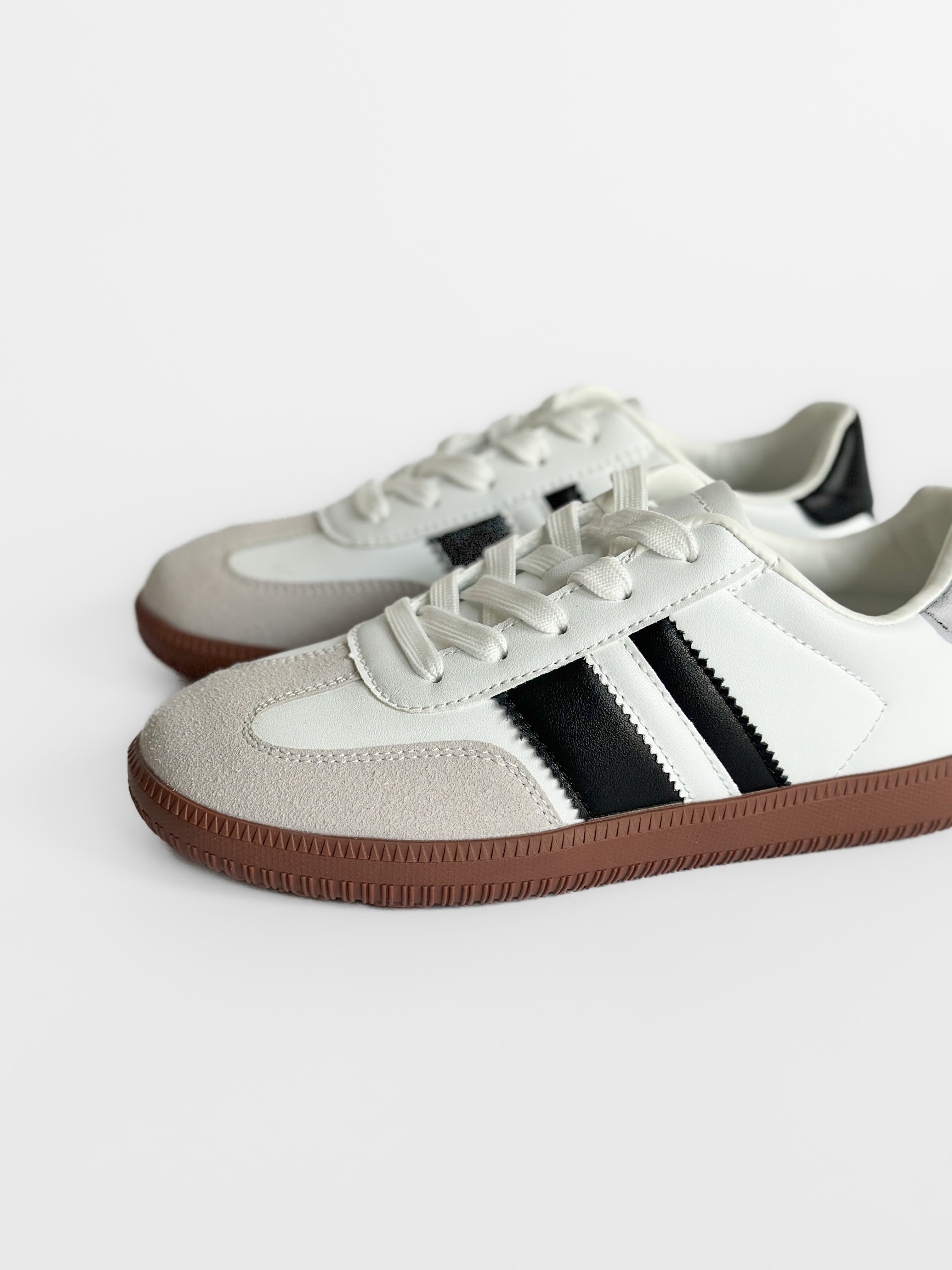 Tenis Berness Veronica-236