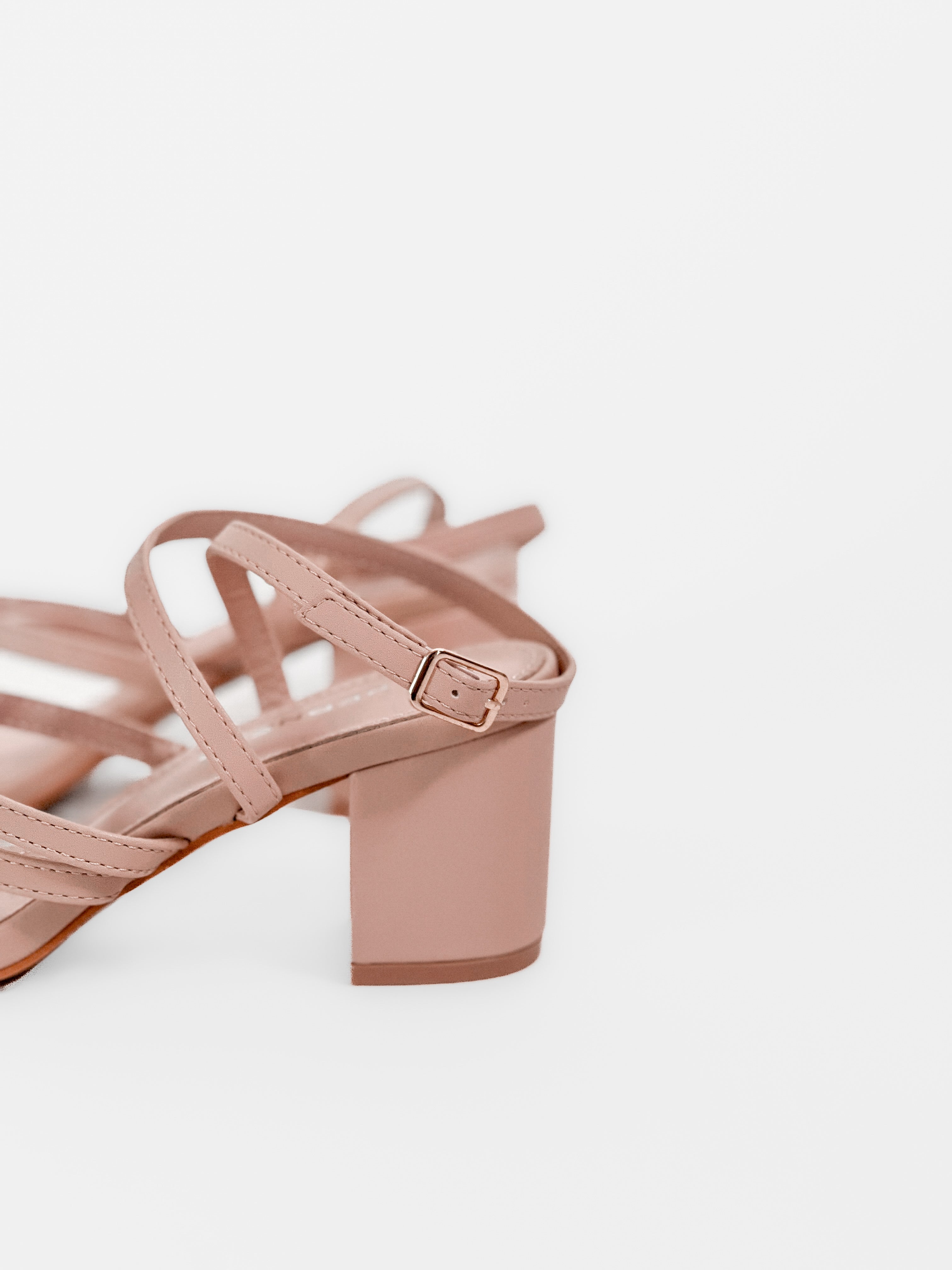 Sandalia Berness Lotus