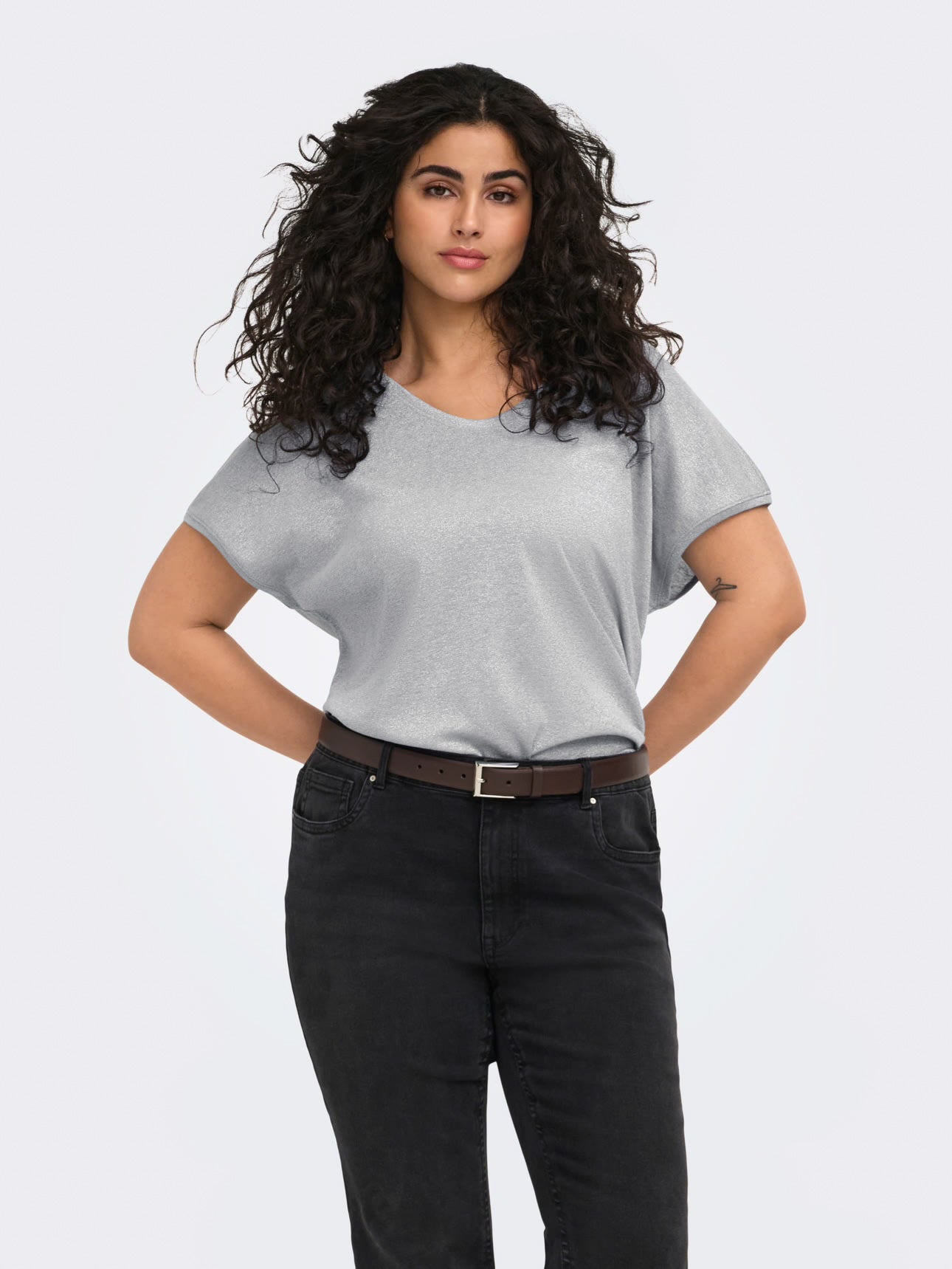 Blusa Only Carmakoma Silvery 15363649
