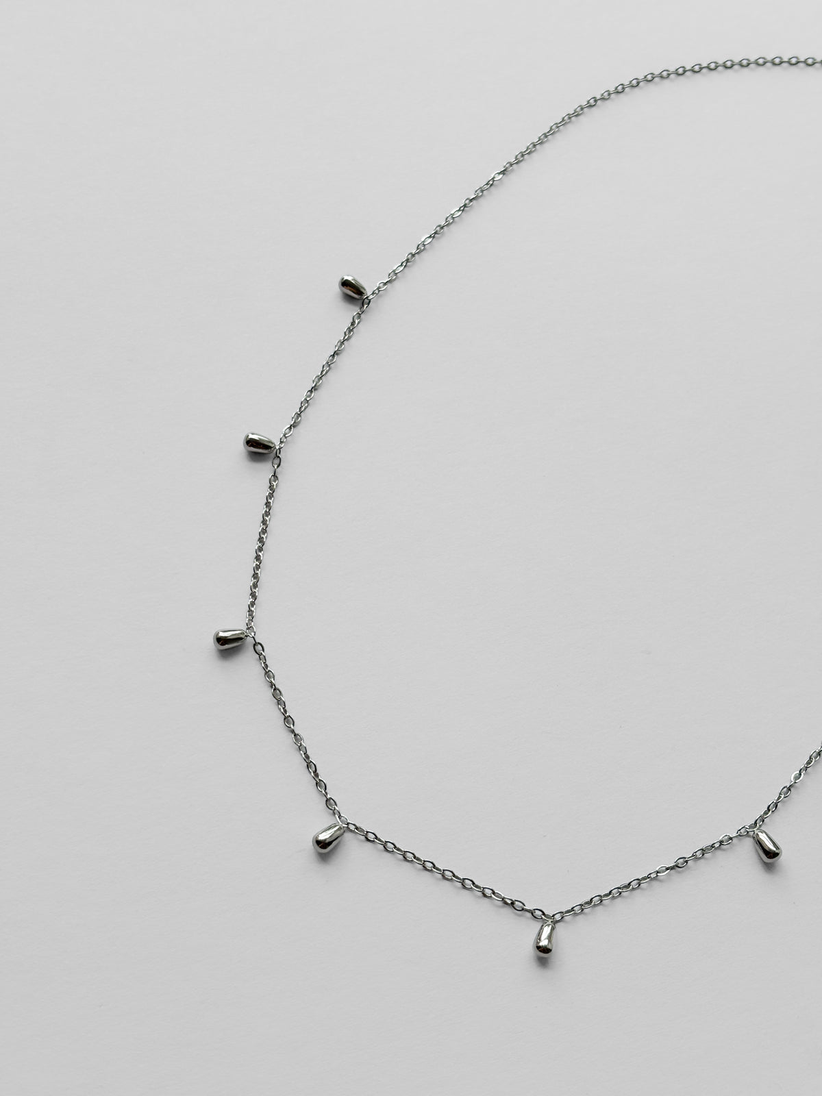 Collar On Cue Vera YH2129A