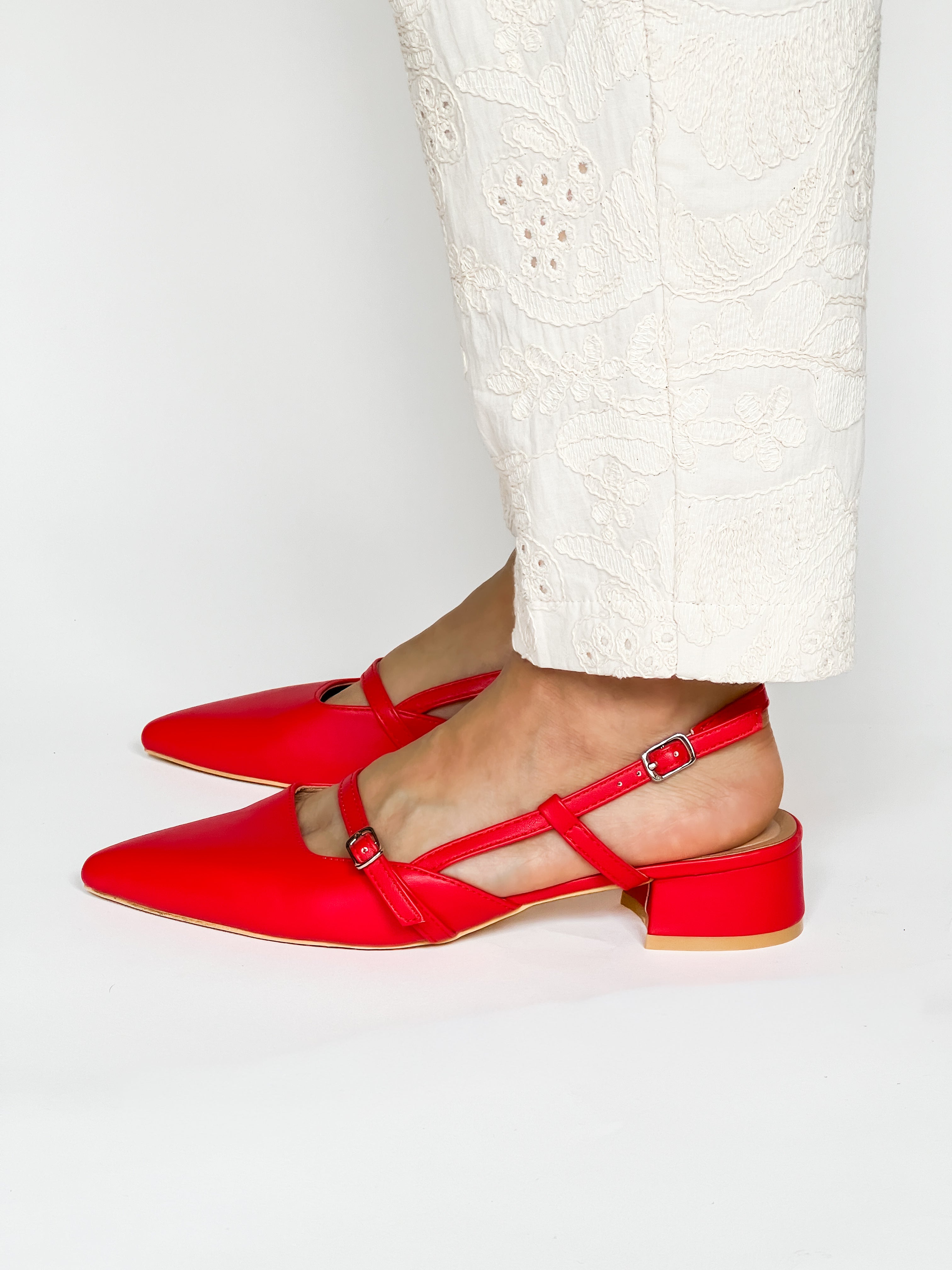 Flats Wild Diva Lanisa-01