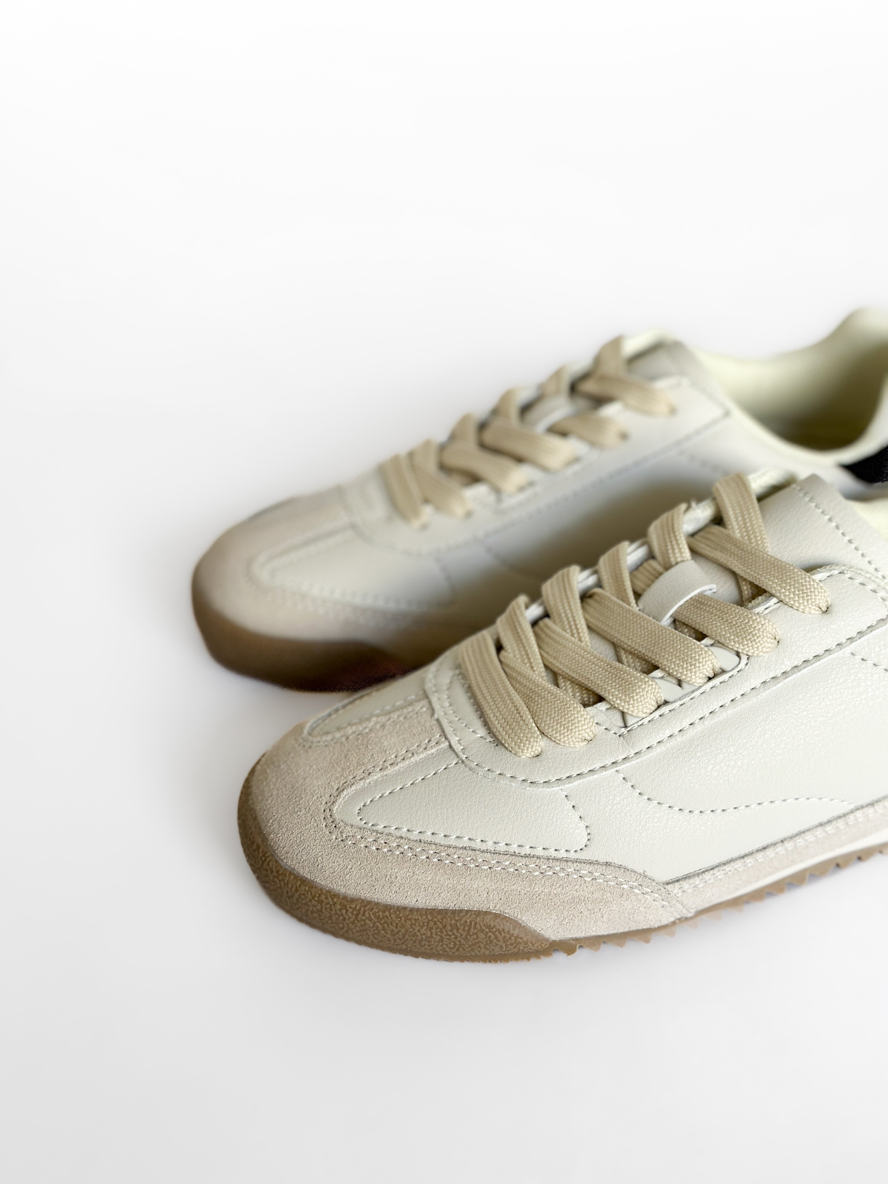 Tenis Berness Landon