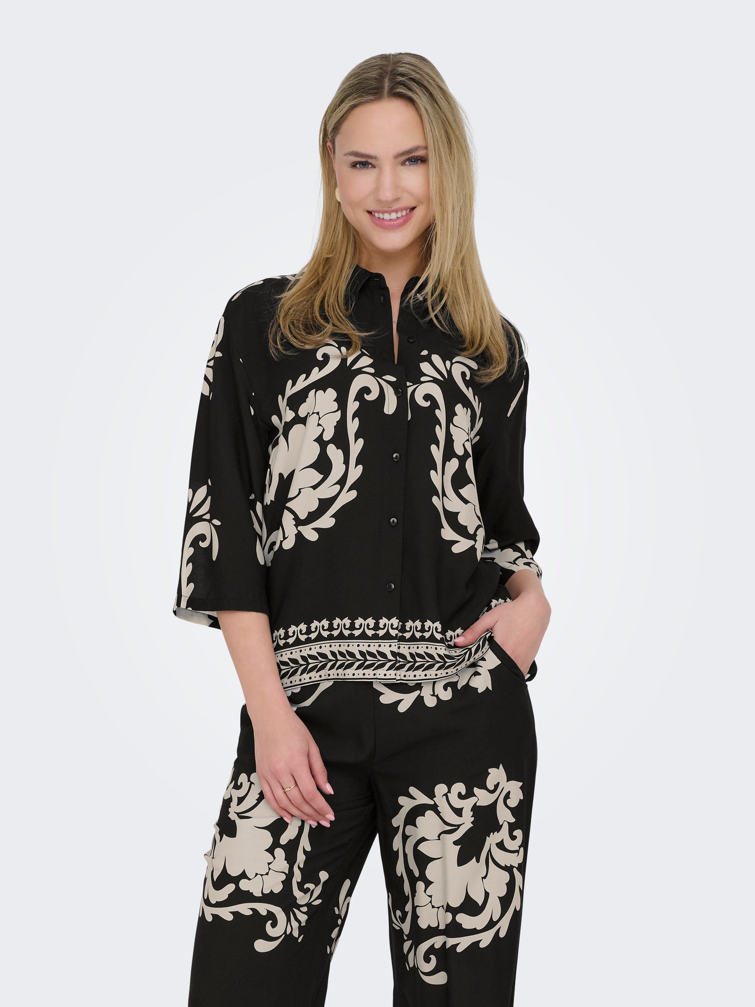 Blusa JDY Maggie 15351590