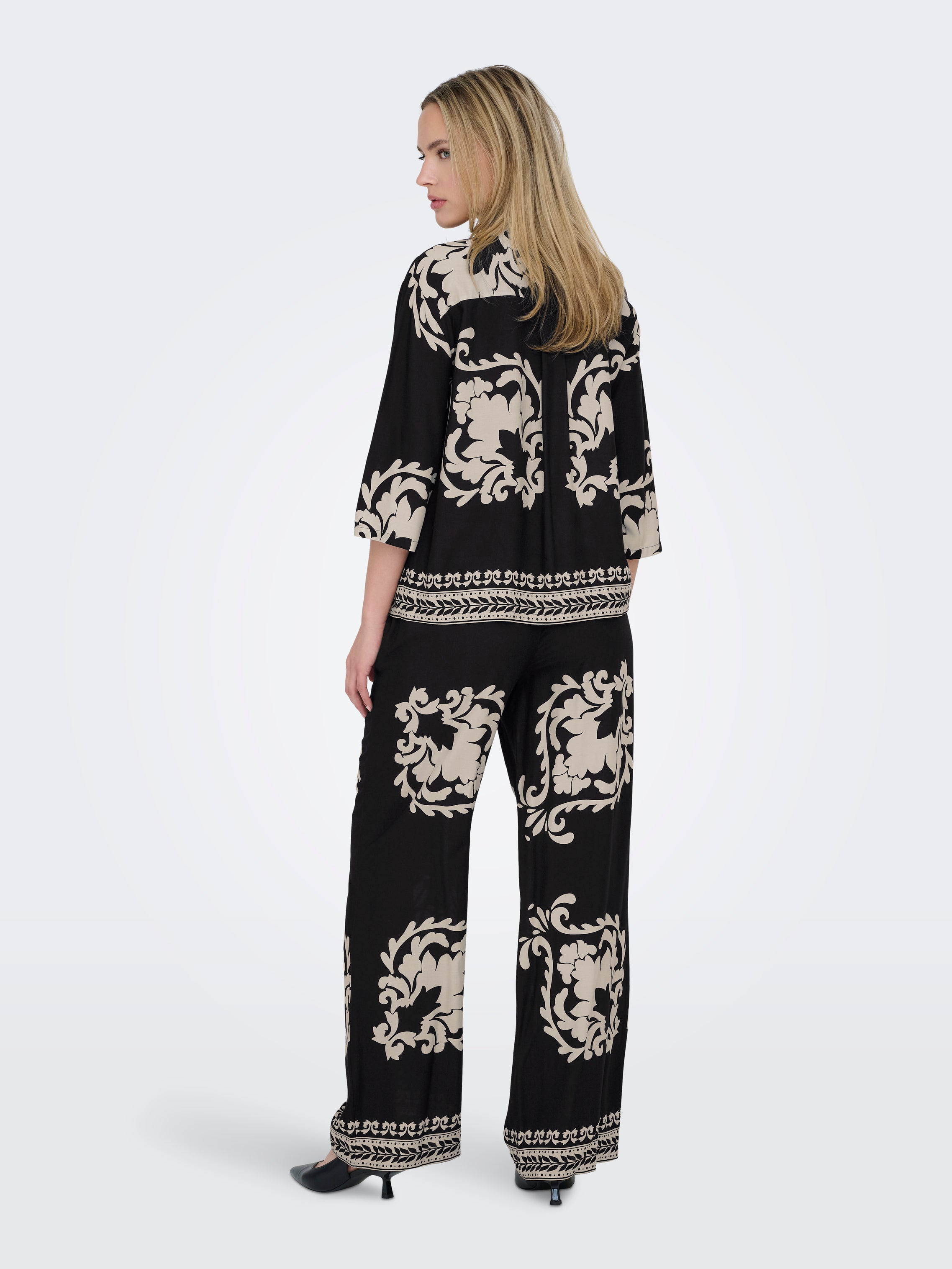 Blusa JDY Maggie 15351590