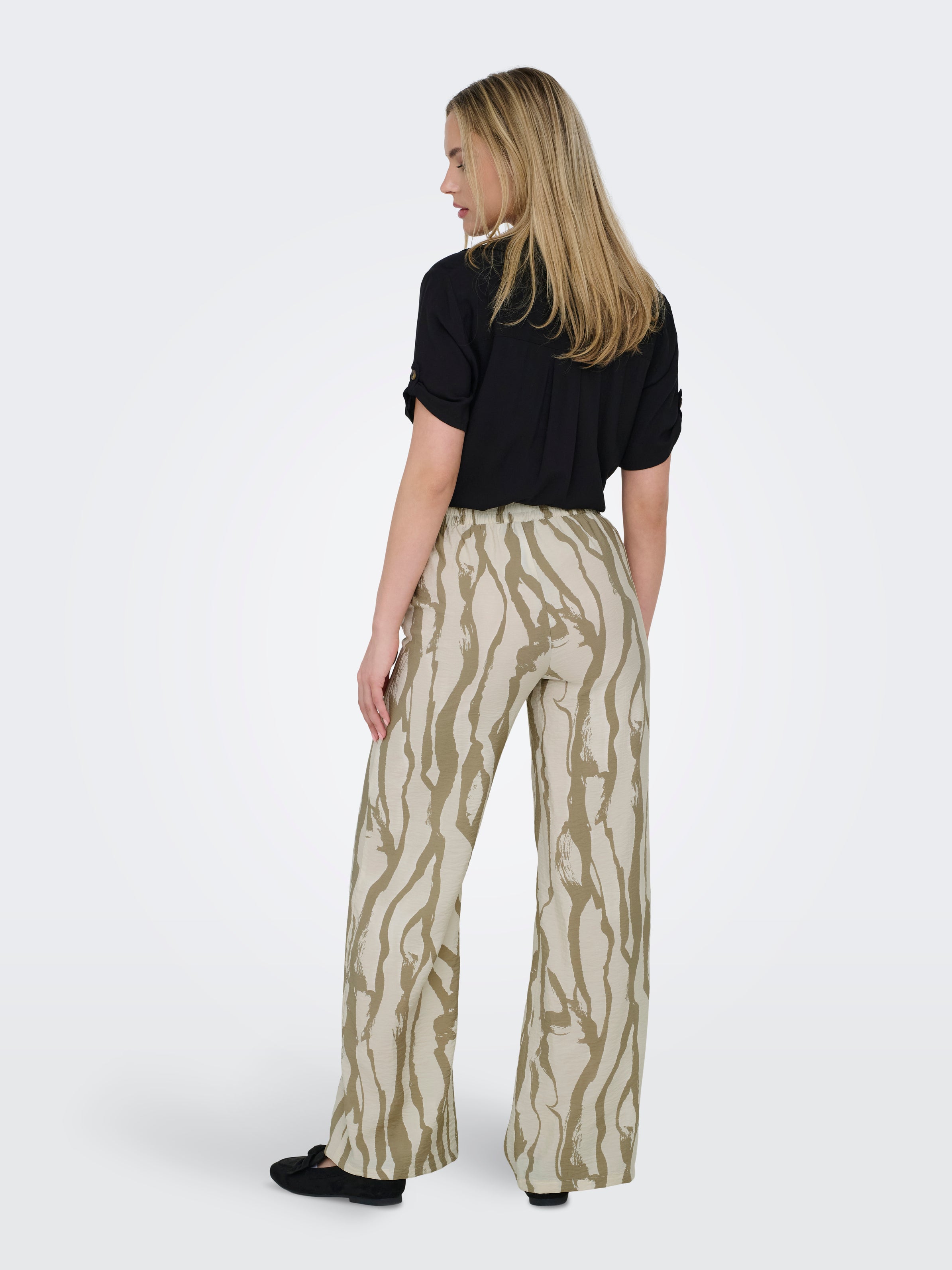 Pantalón JDY Camille 15286473