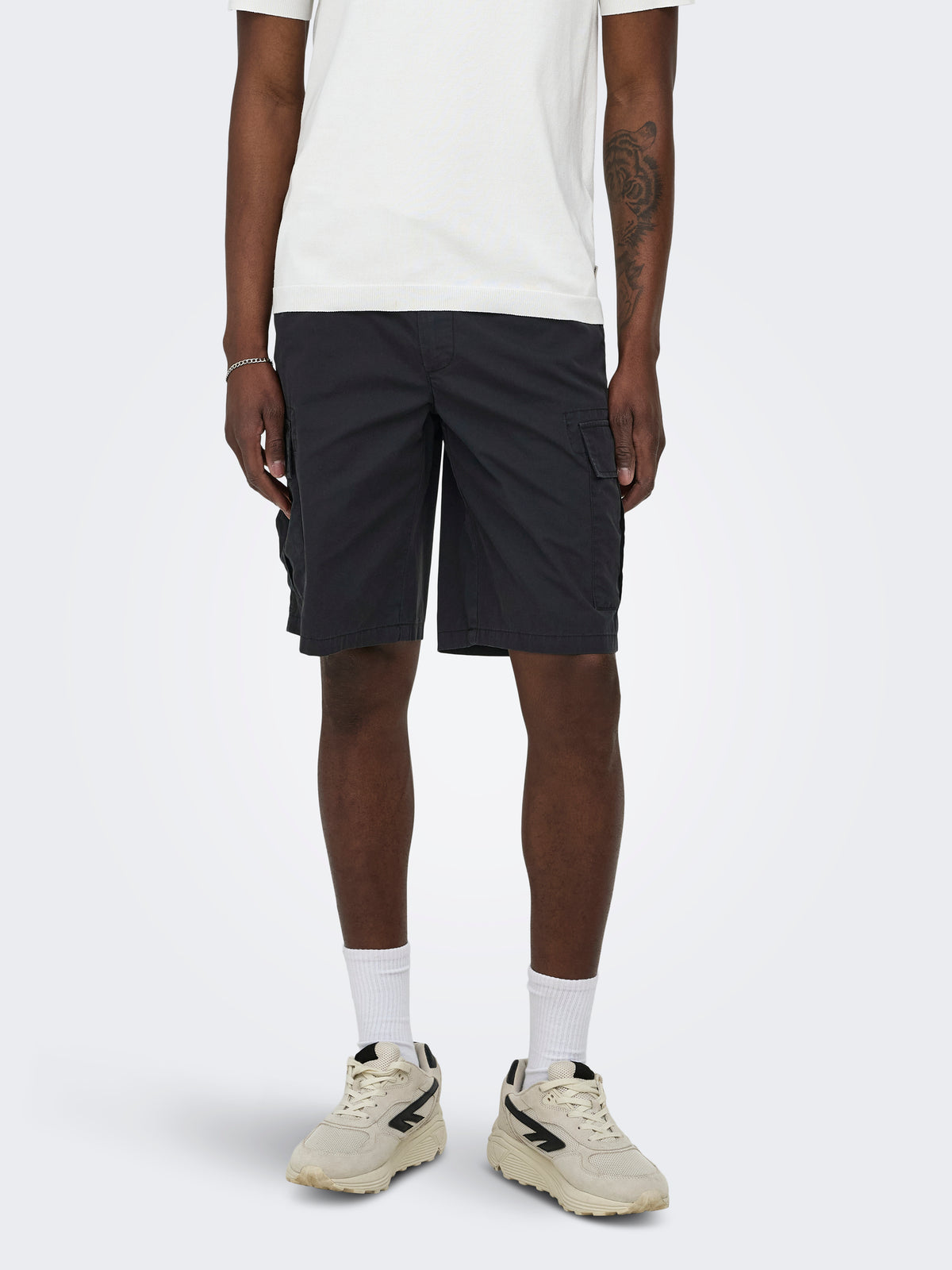 Short Only sons Loc 22029214