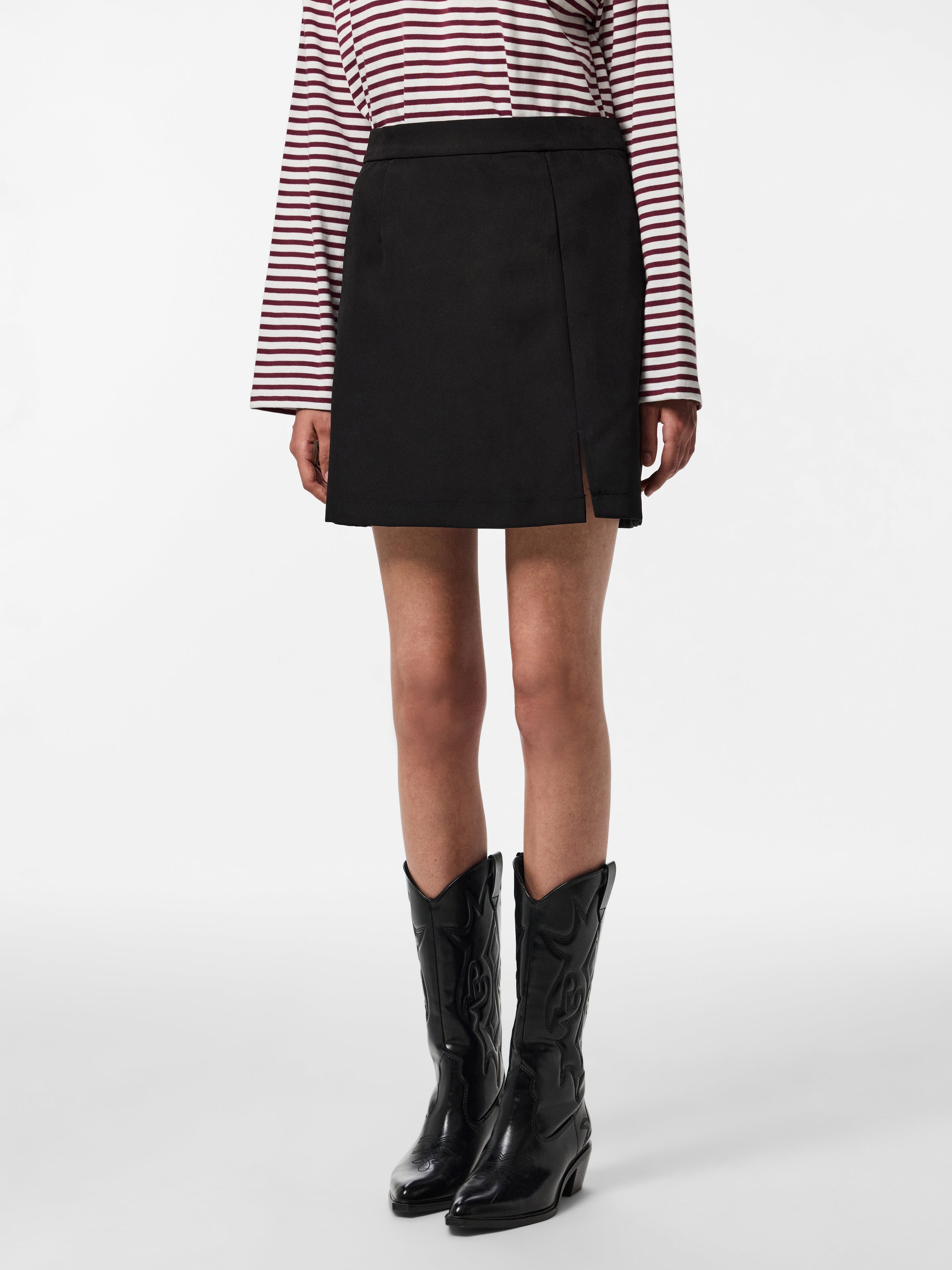 Falda Pieces Bozzy 17150925