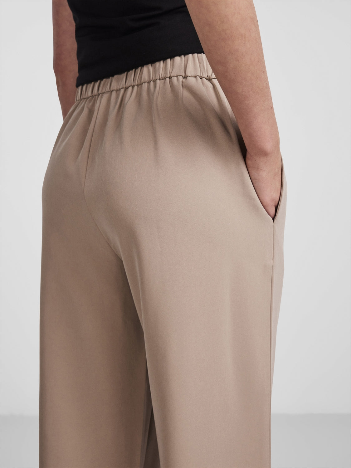 Pantalón Pieces Bozzy 32 17140744