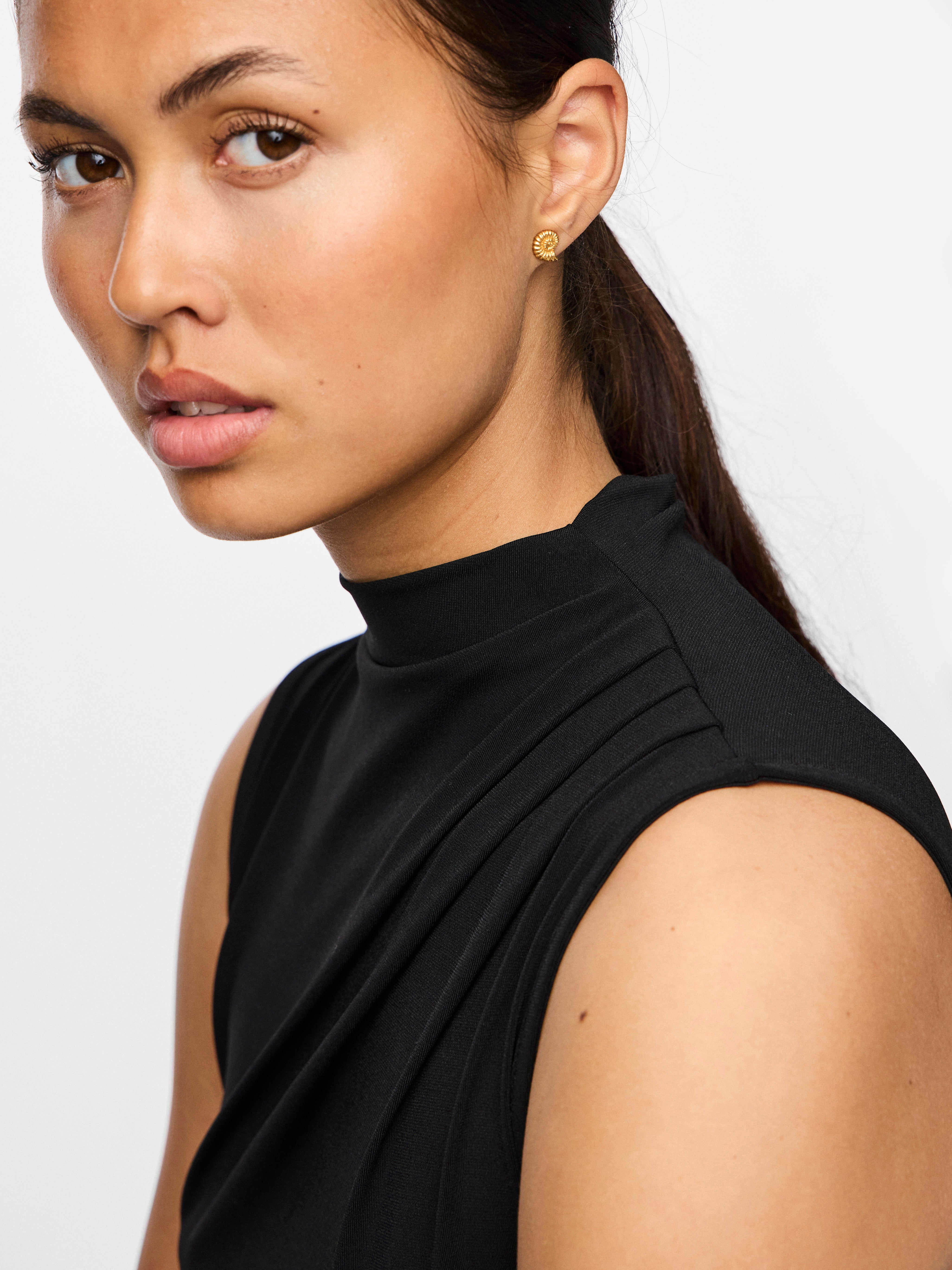 Blusa Pieces Madison 17151143