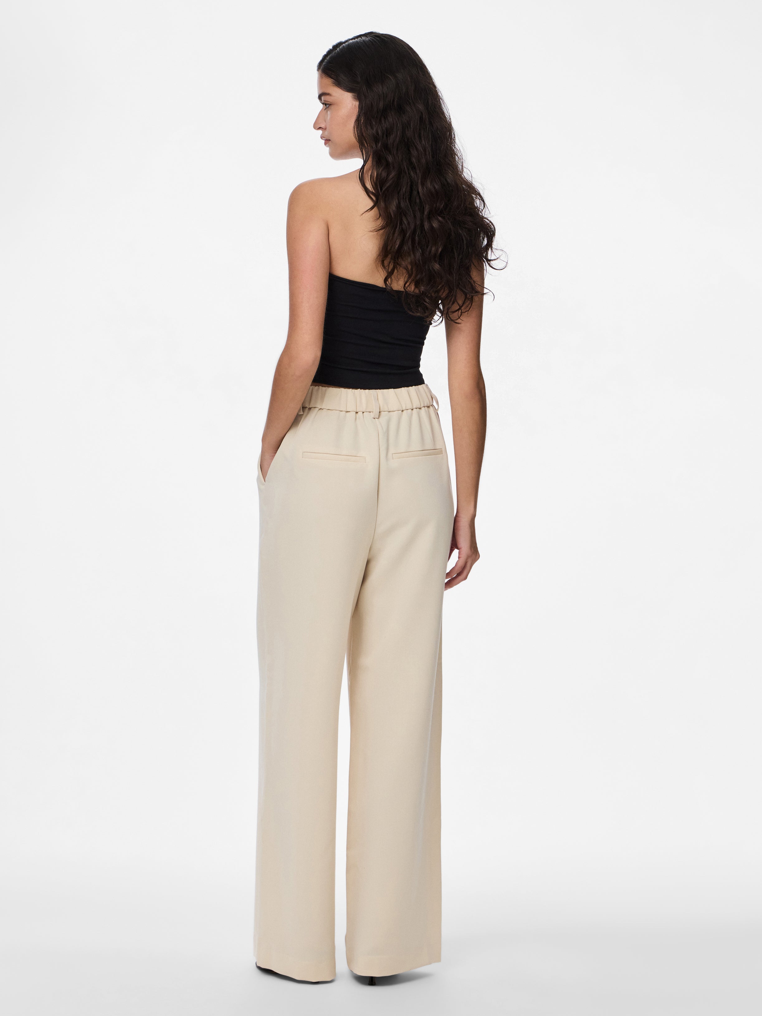Pantalón Pieces Kamil 17155335