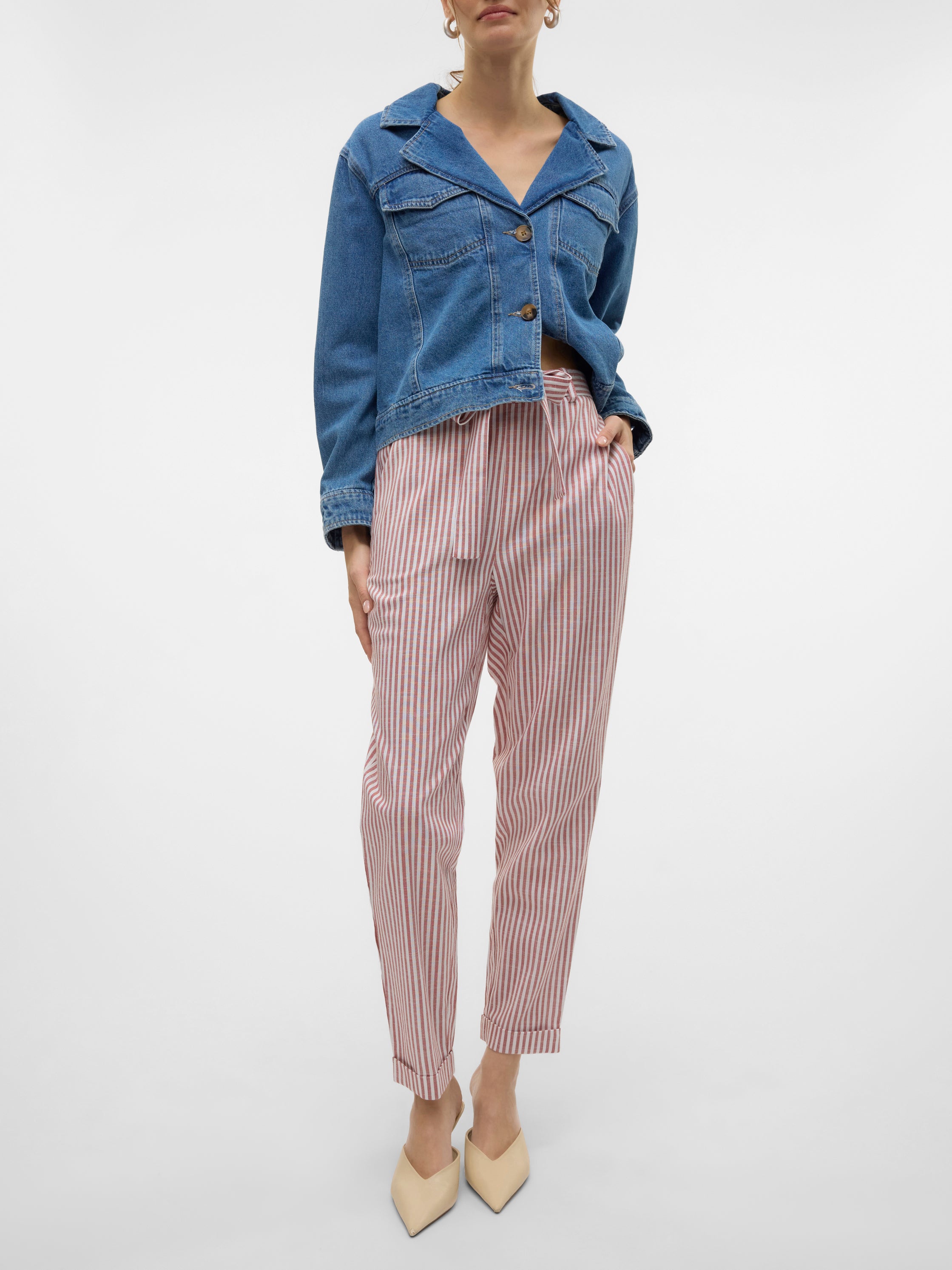Pantalón Vero Moda Lya 32 10301638