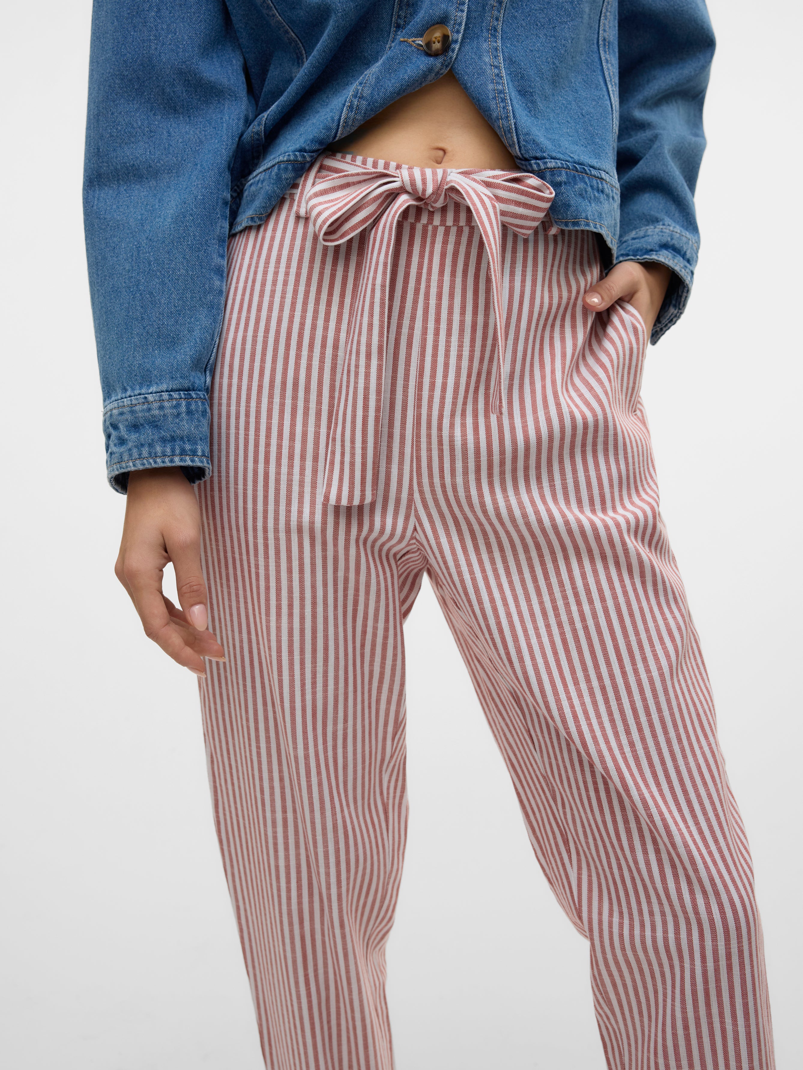 Pantalón Vero Moda Lya 32 10301638