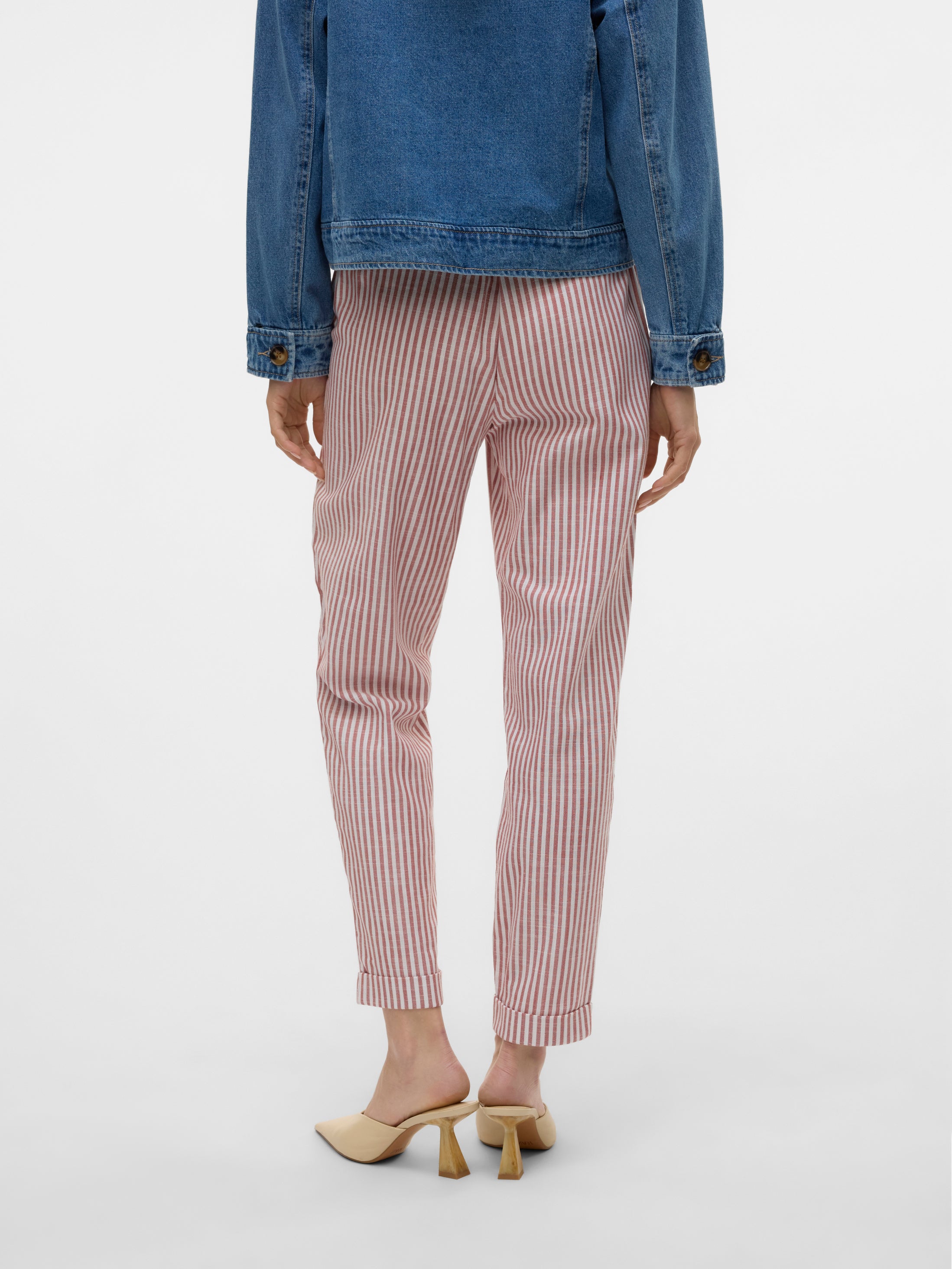 Pantalón Vero Moda Lya 32 10301638