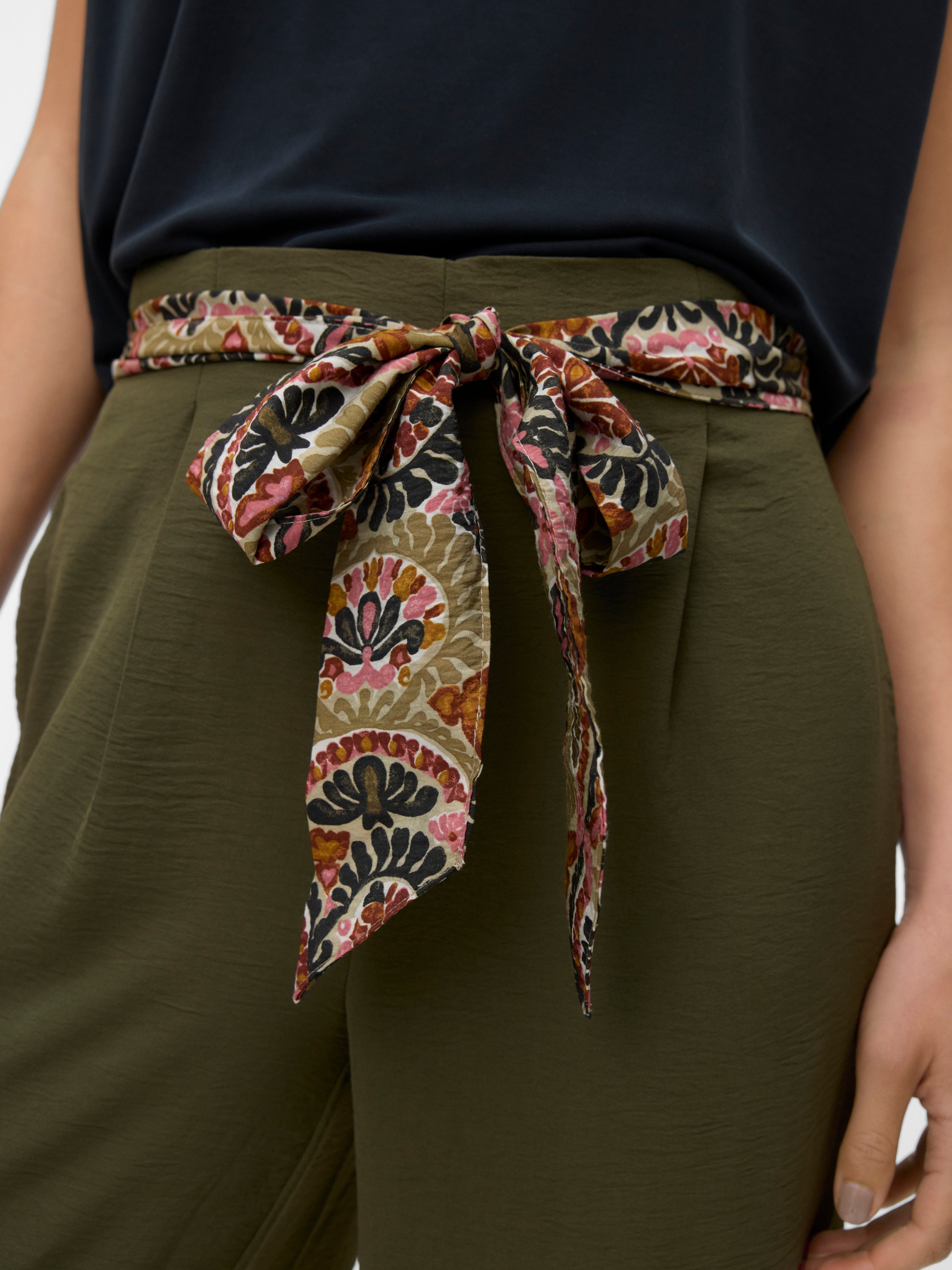 Pantalón Vero Moda Fran 10332925