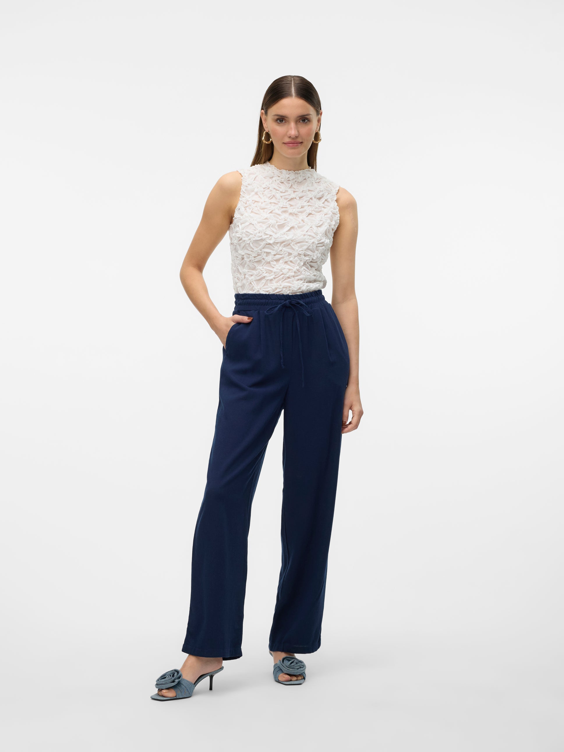 Pantalón Vero Moda Jesmilo 10287363