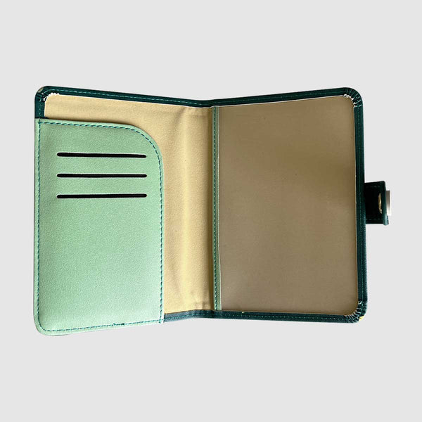 Porta pasaporte con diseño La Fiebre de Viajar PPD.9663.70