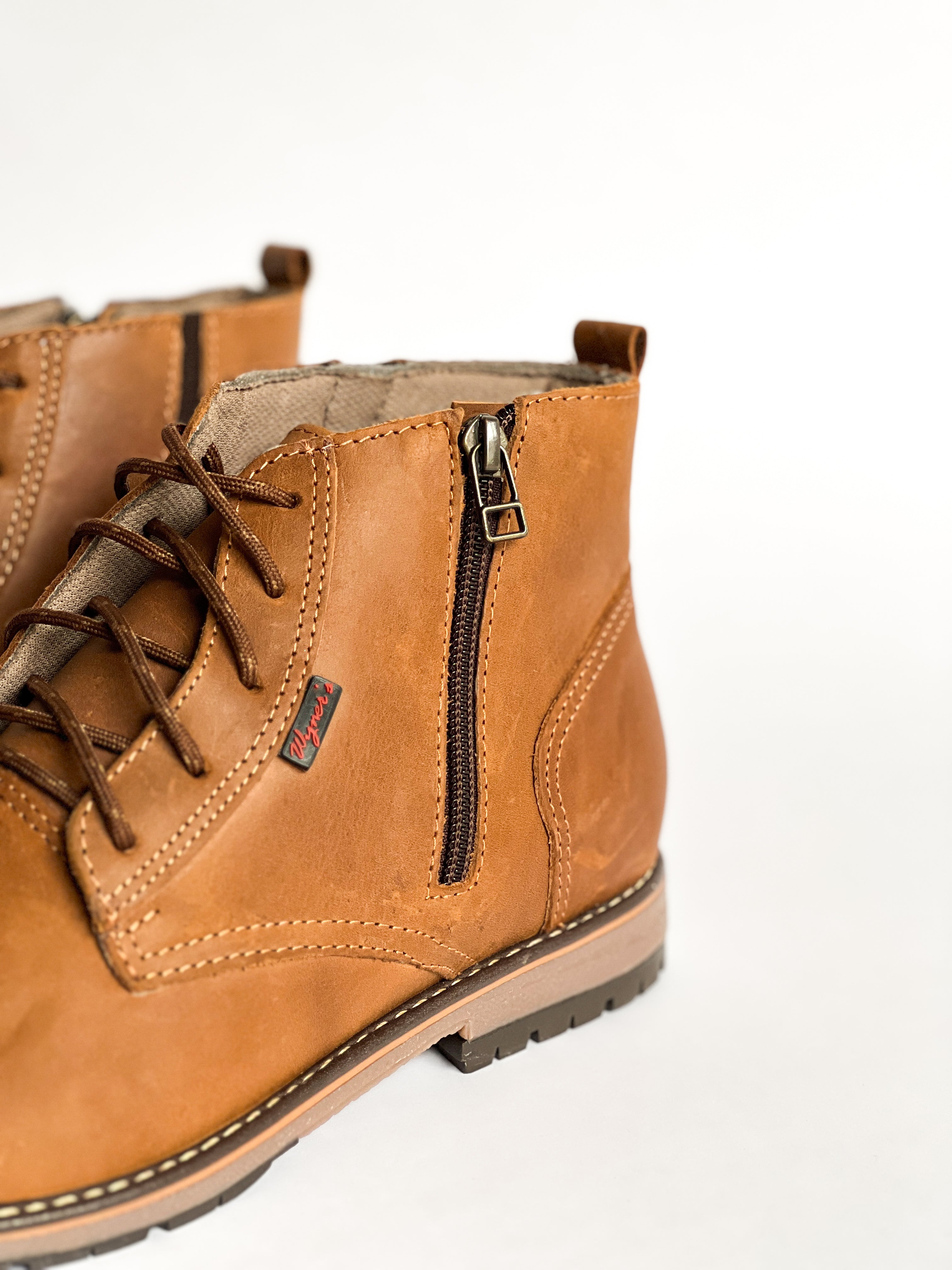 Bota casual c/zipper Wyner`s Charles  Jalpa 08482C321