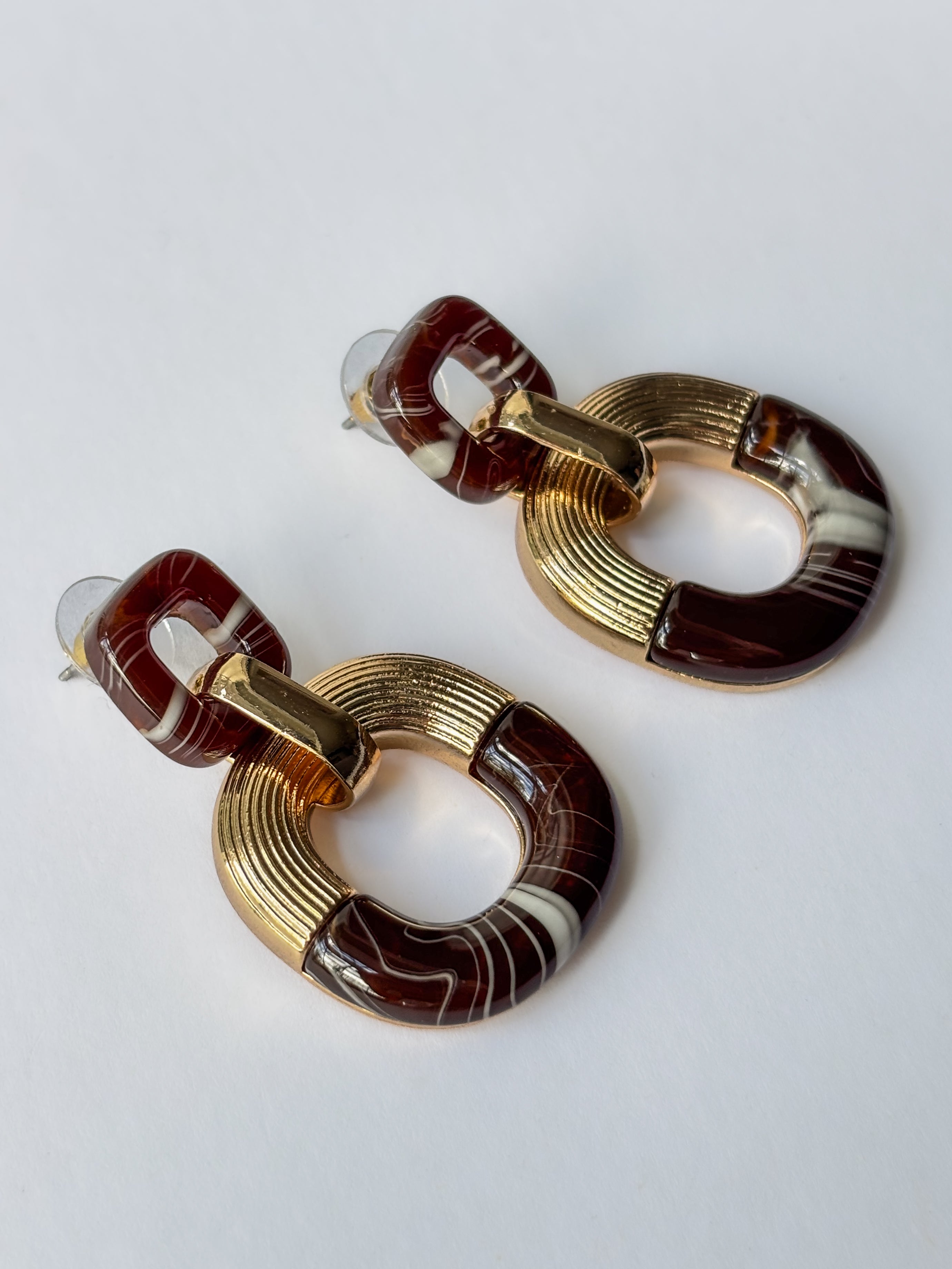 Pendientes colgantes con múltiples piedras 138024