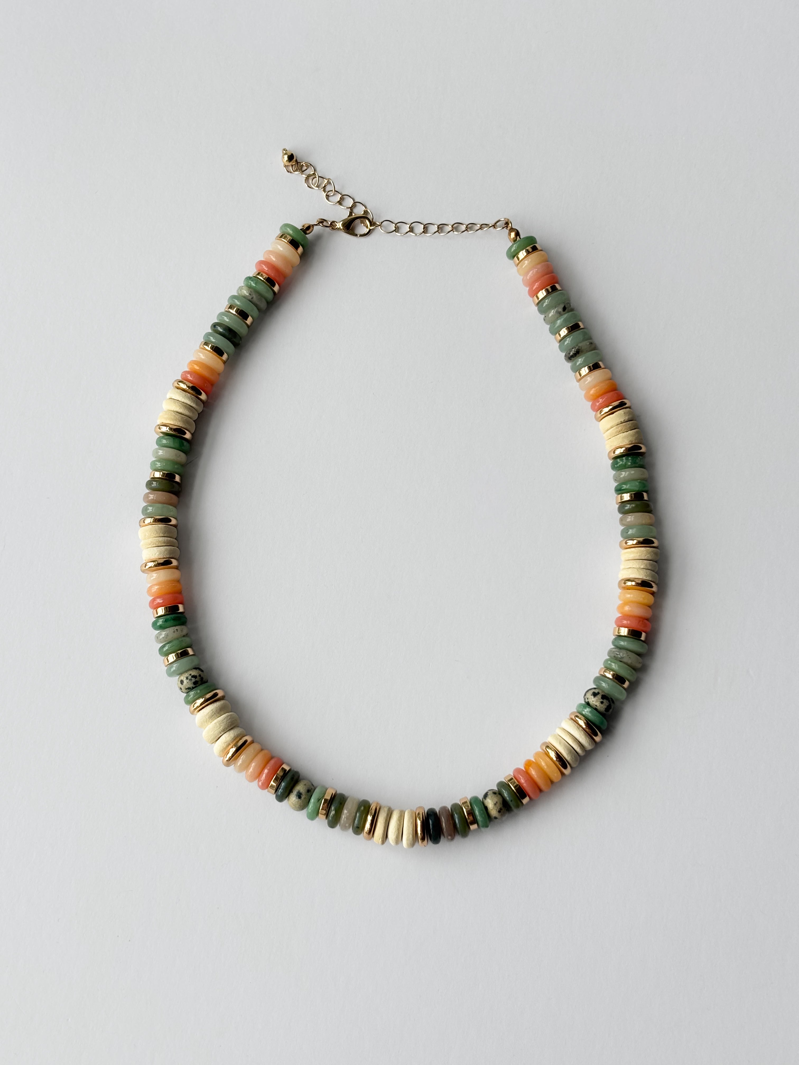 Collar de cuentas TN30329GD