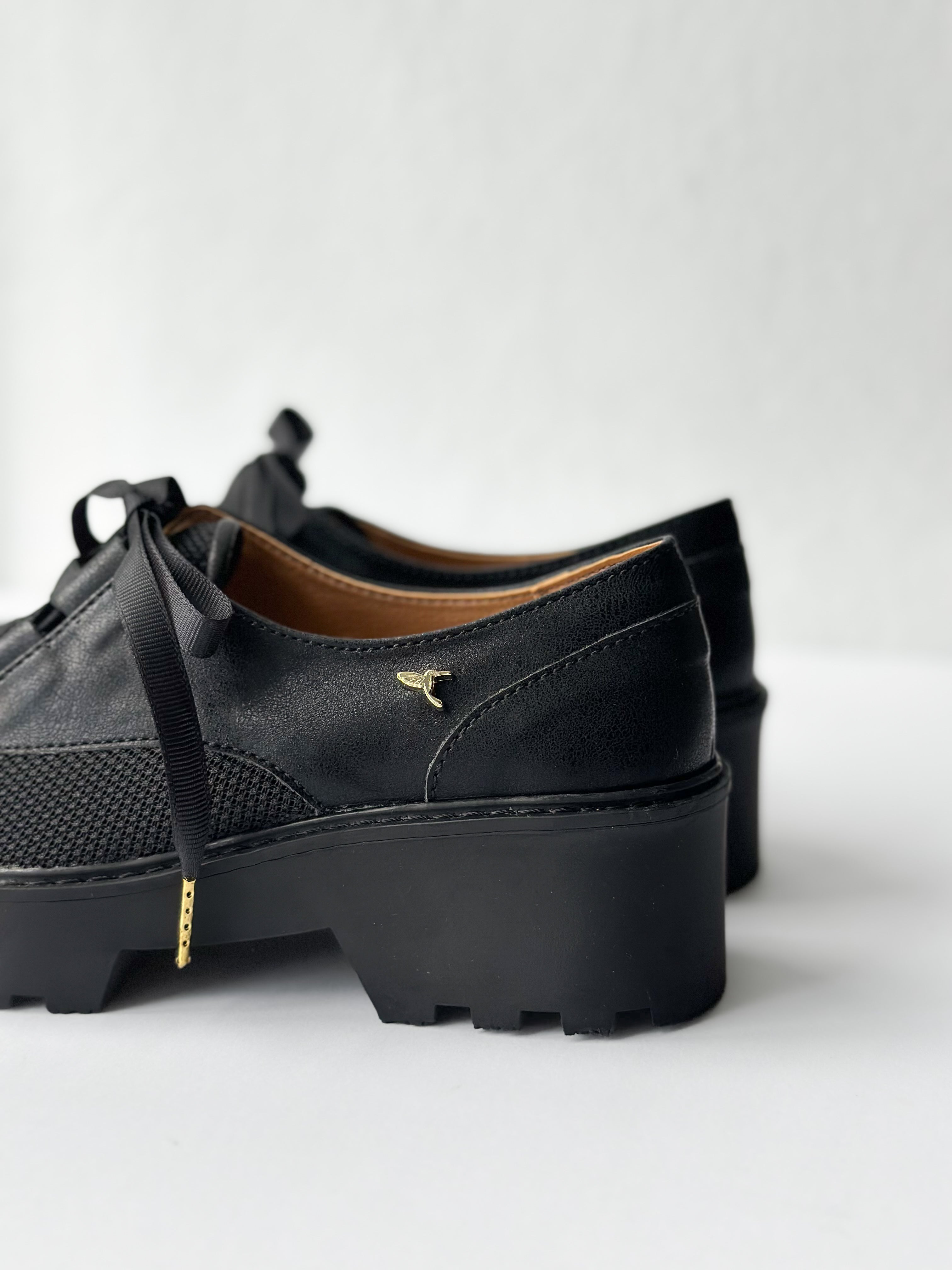 Zapato yaho lisa 05009E040