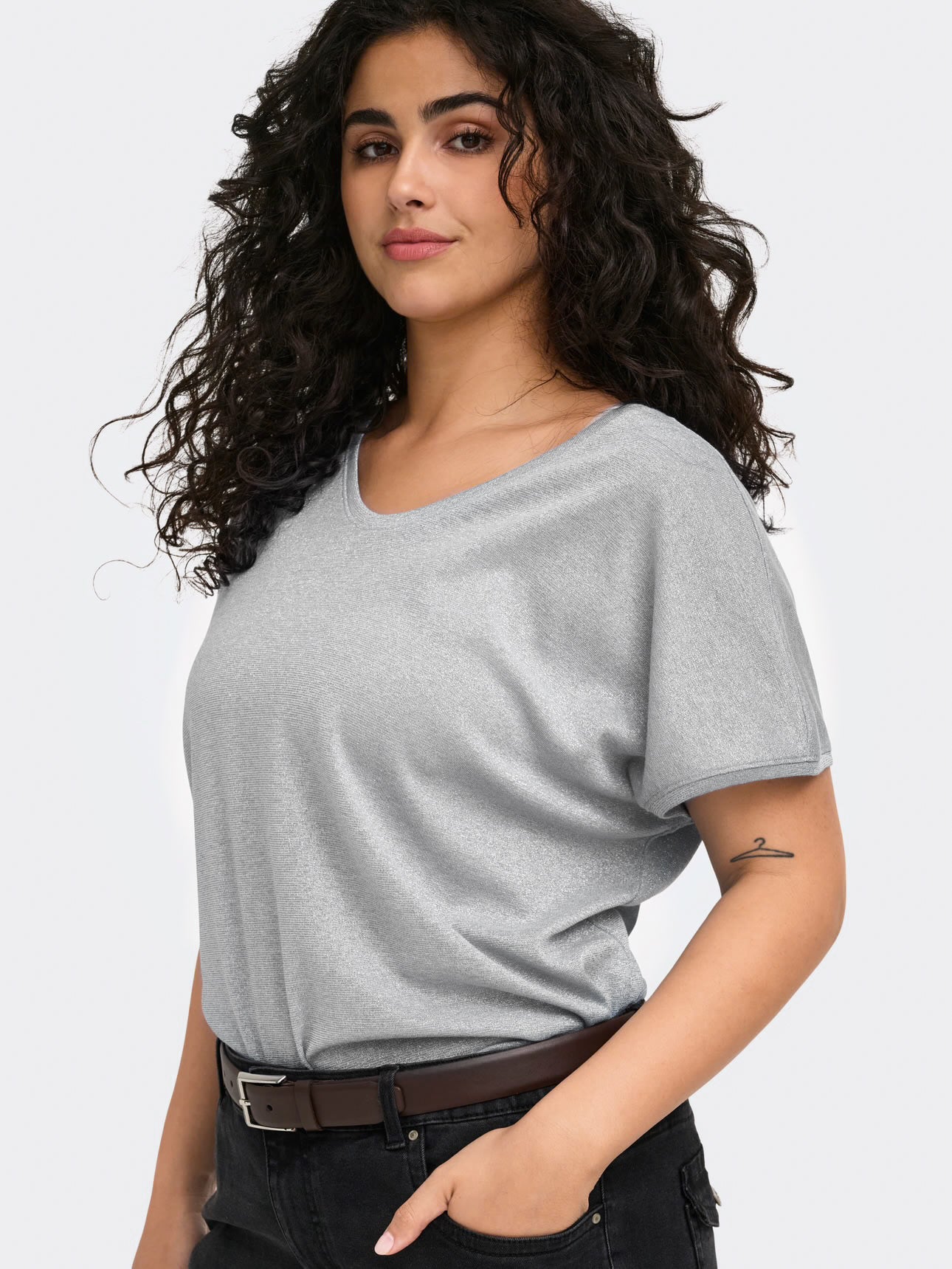Blusa Only Carmakoma Silvery 15363649