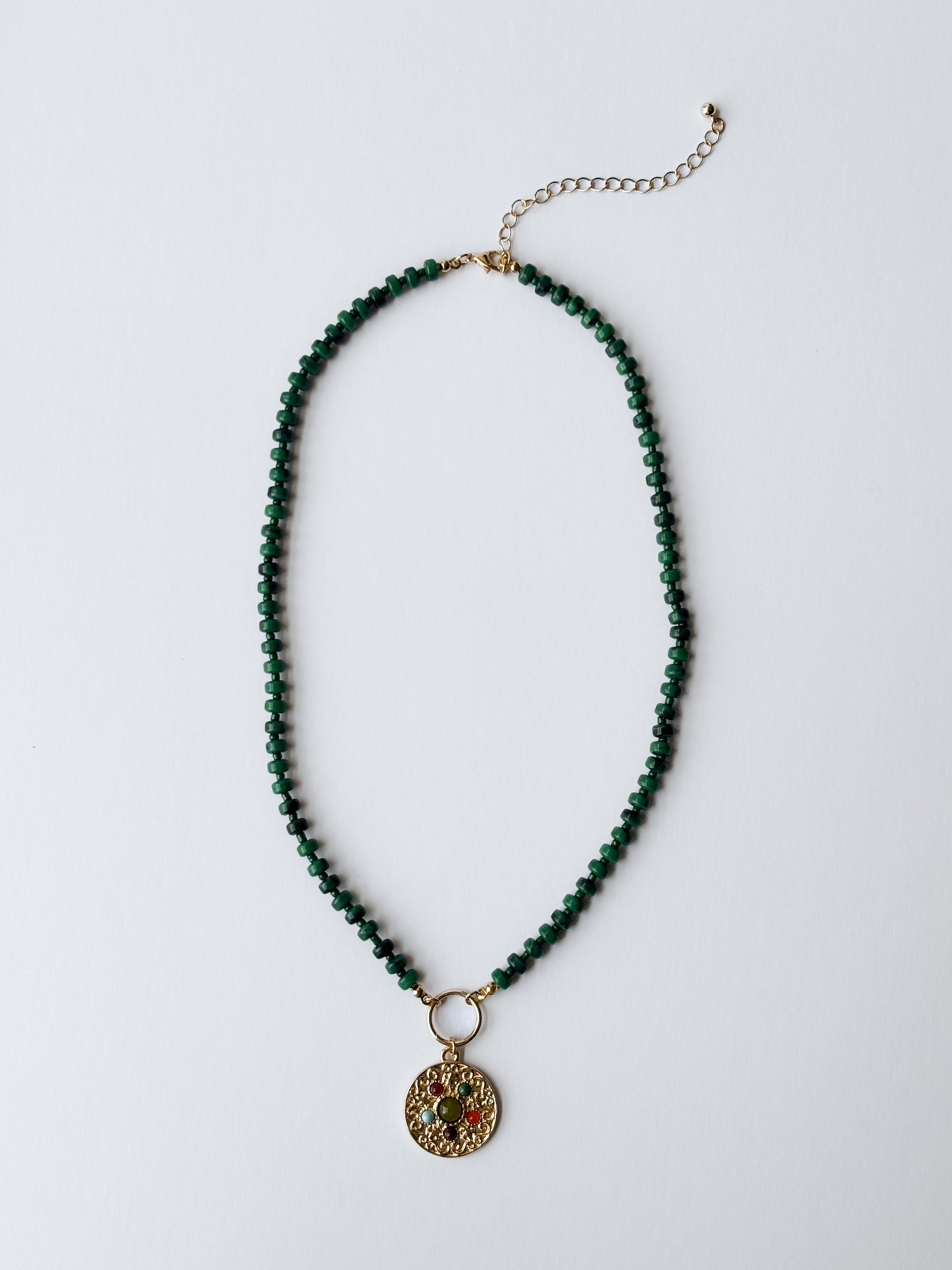 Collar KCN82012XTU
