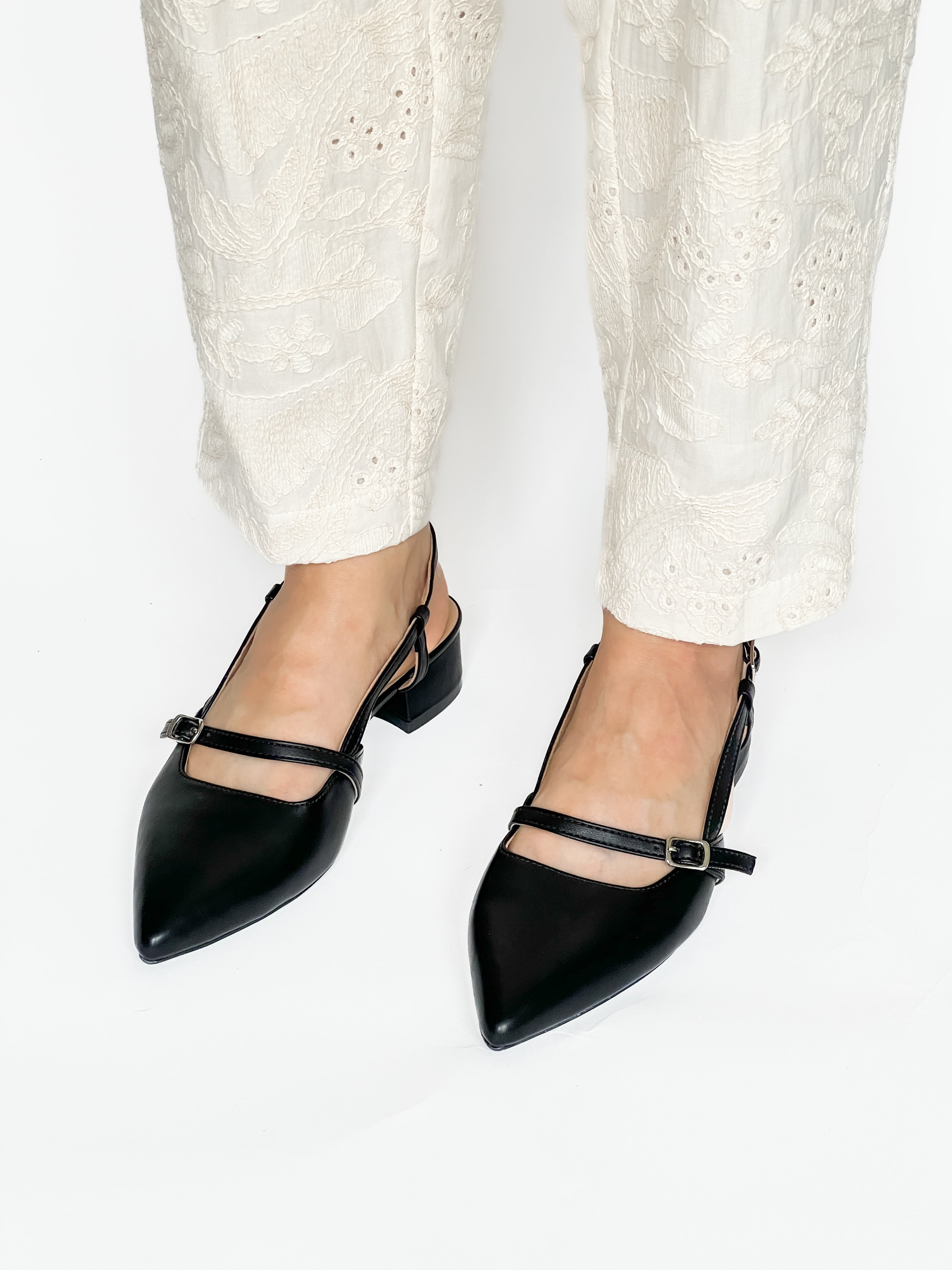 Flats Wild Diva Lanisa-01