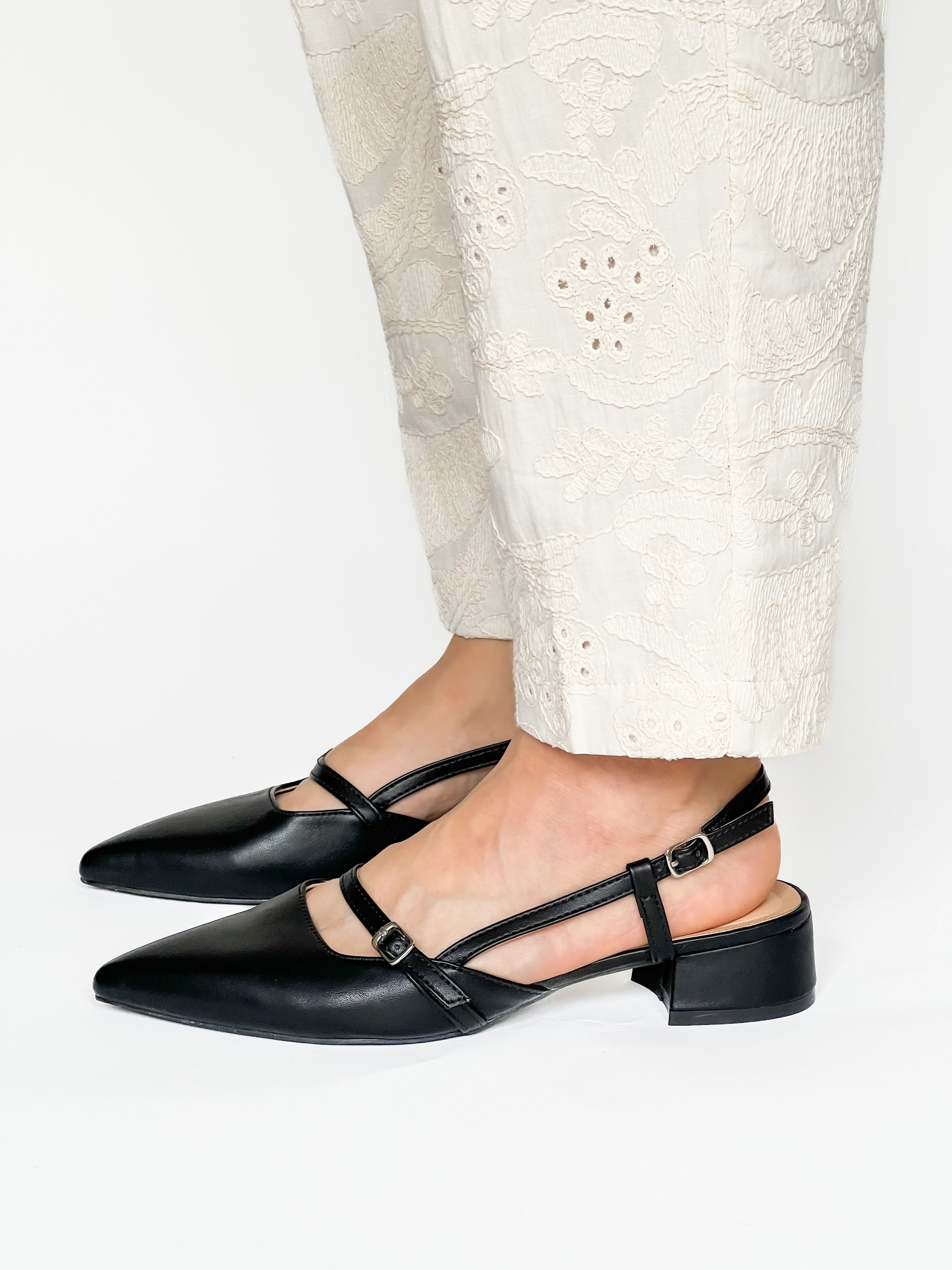 Flats Wild Diva Lanisa-01