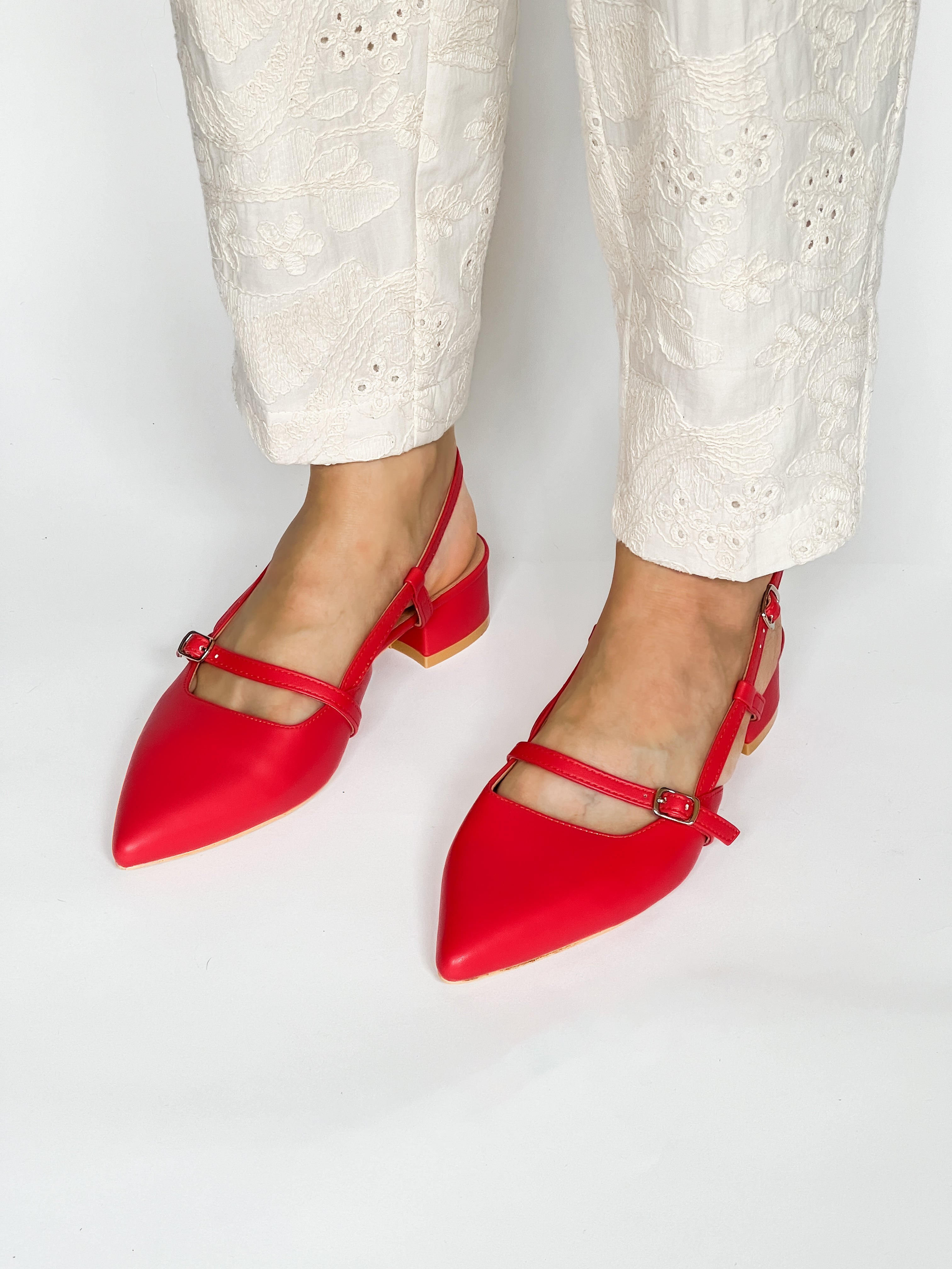 Flats Wild Diva Lanisa-01