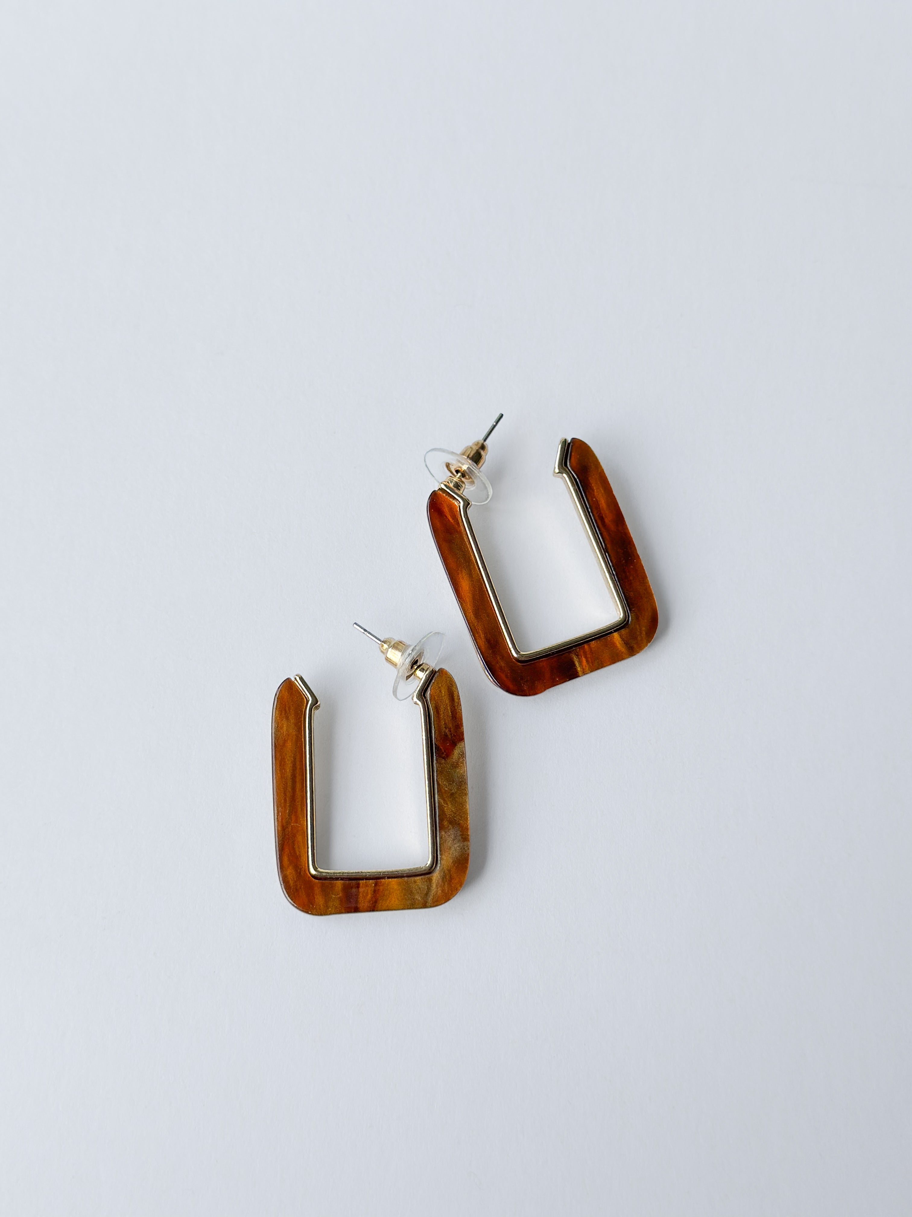 Pendientes de aro cúbicos con vetas de madera FE8078