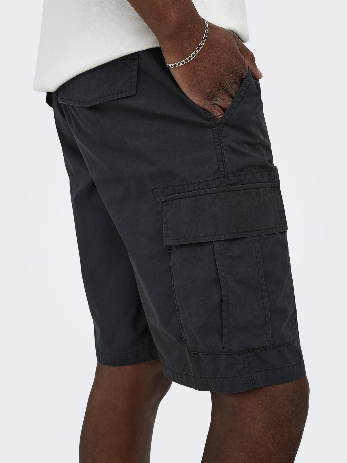 Short Only sons Loc 22029214