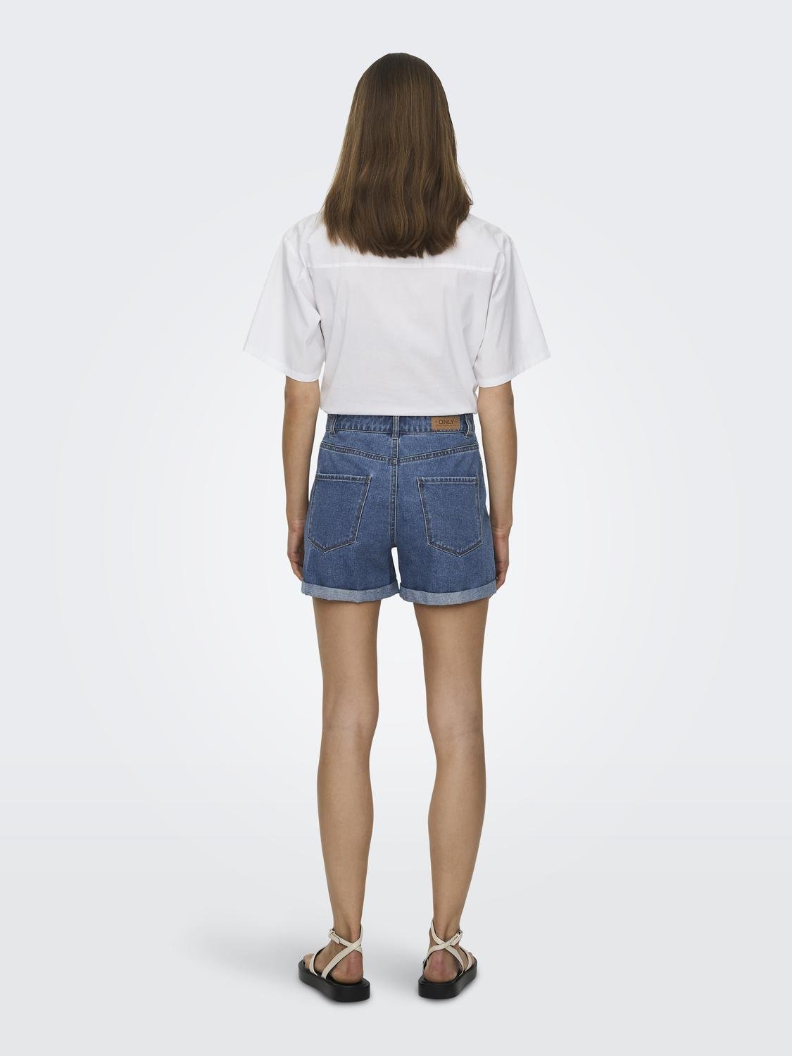 Short Only Vega 15230571