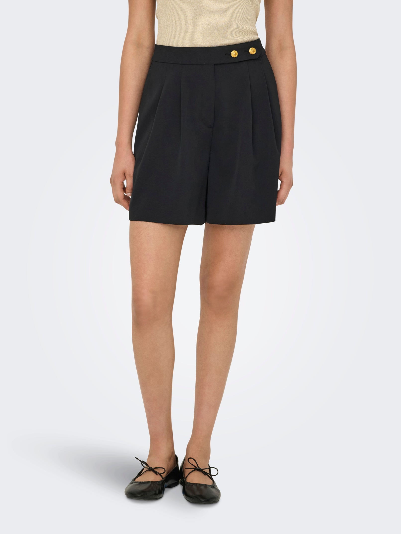 Short Only Marie 15344429