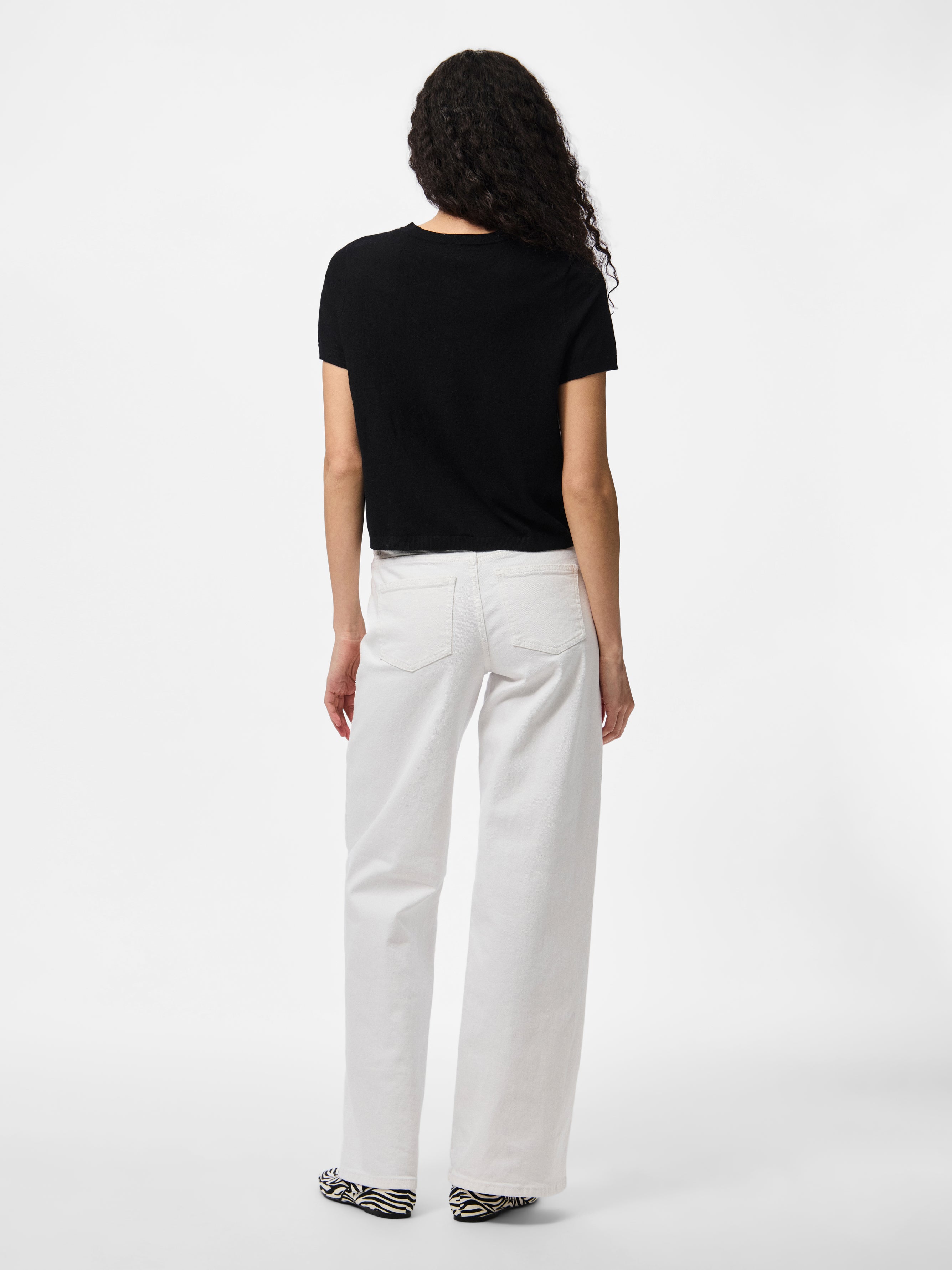 Blusa Pieces Corina 17159583