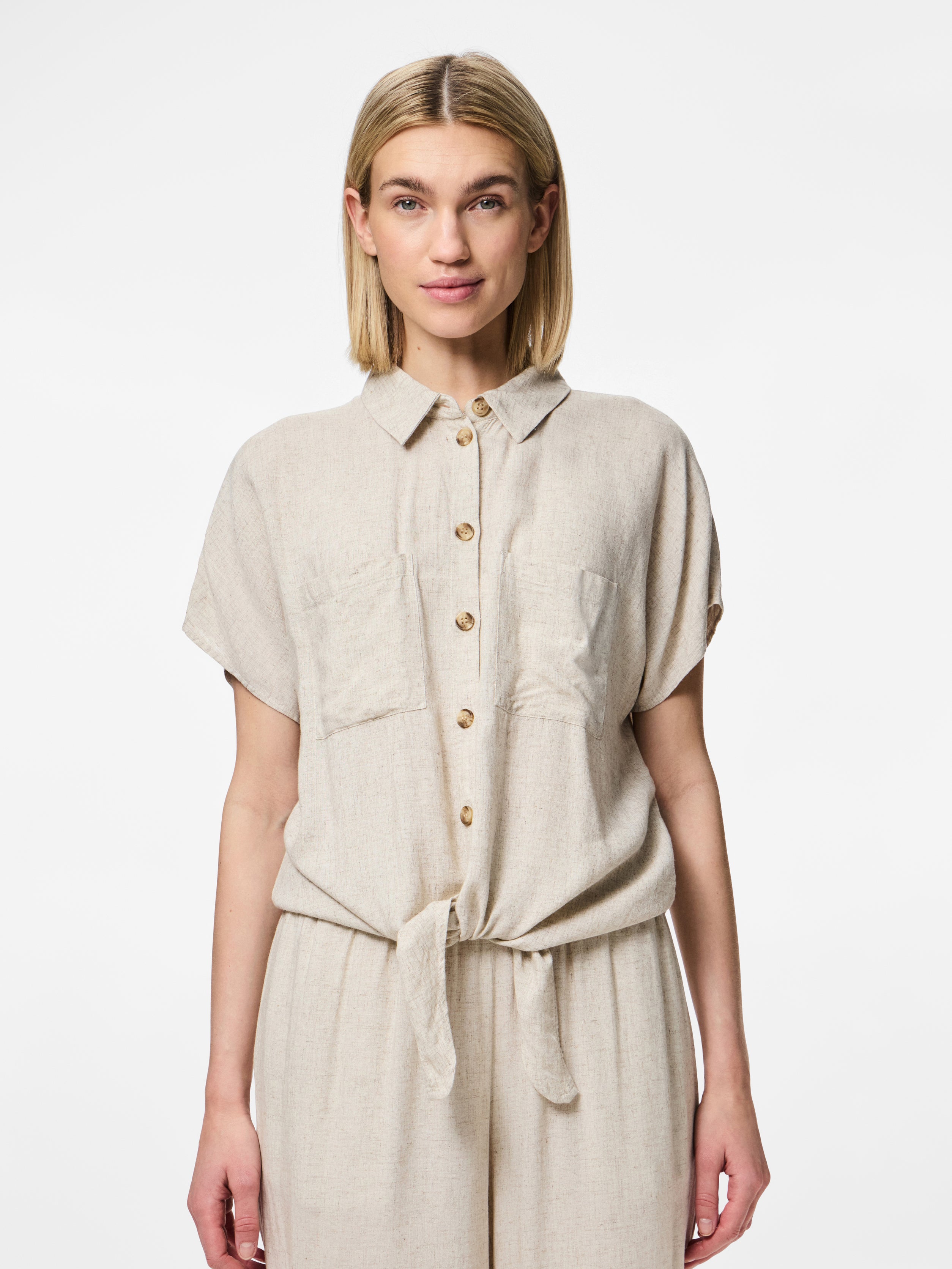 Blusa Pieces Pia 17154736