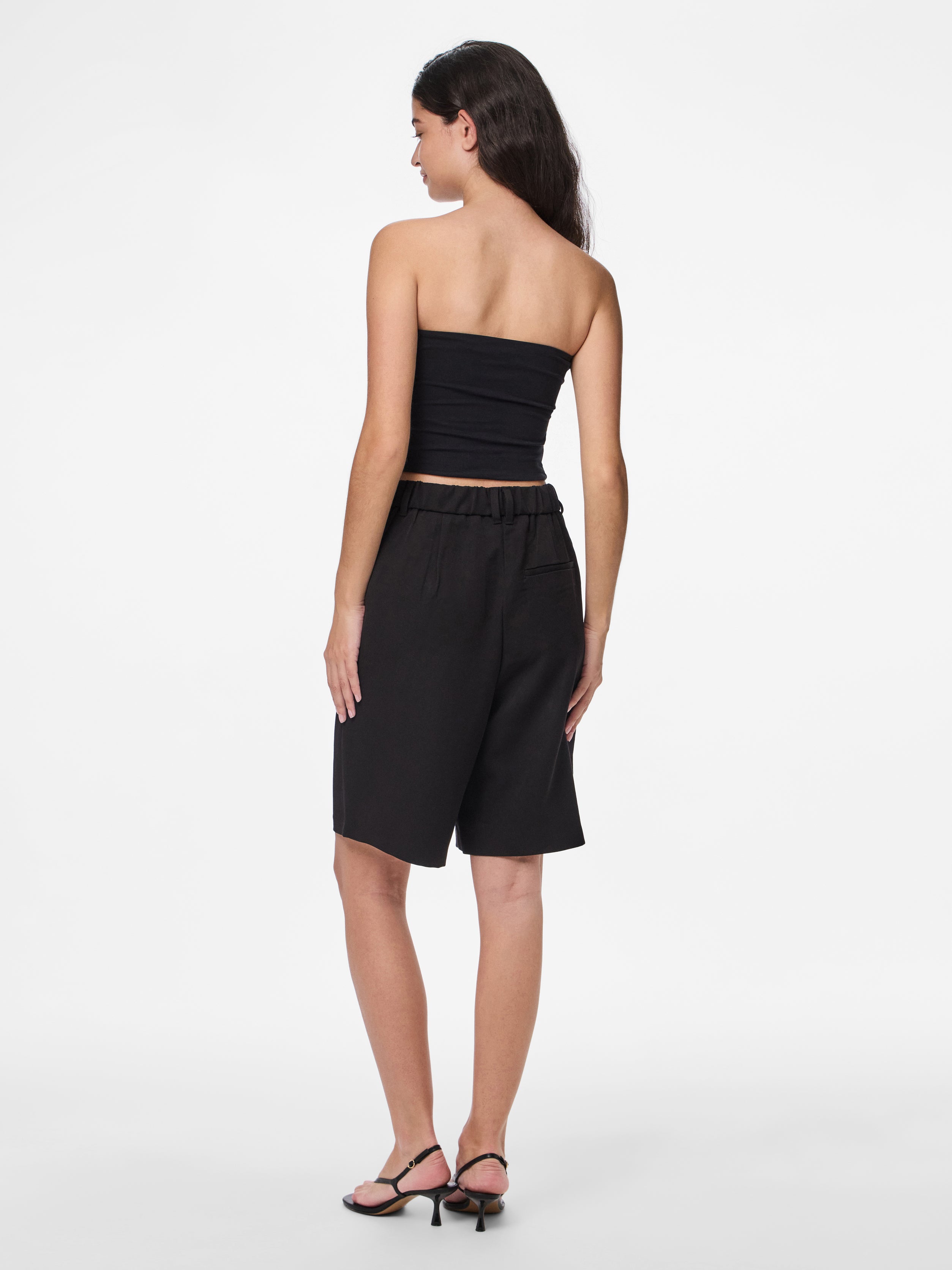 Short Pieces Kamil 17158172