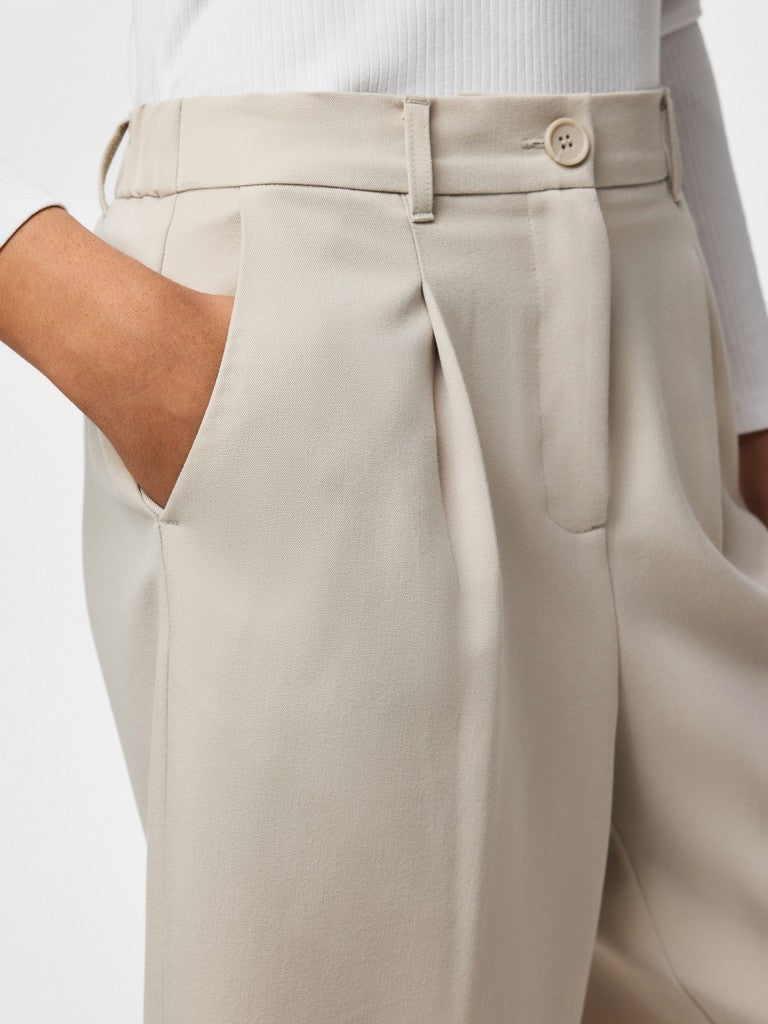 Short Pieces Kamil 17158172