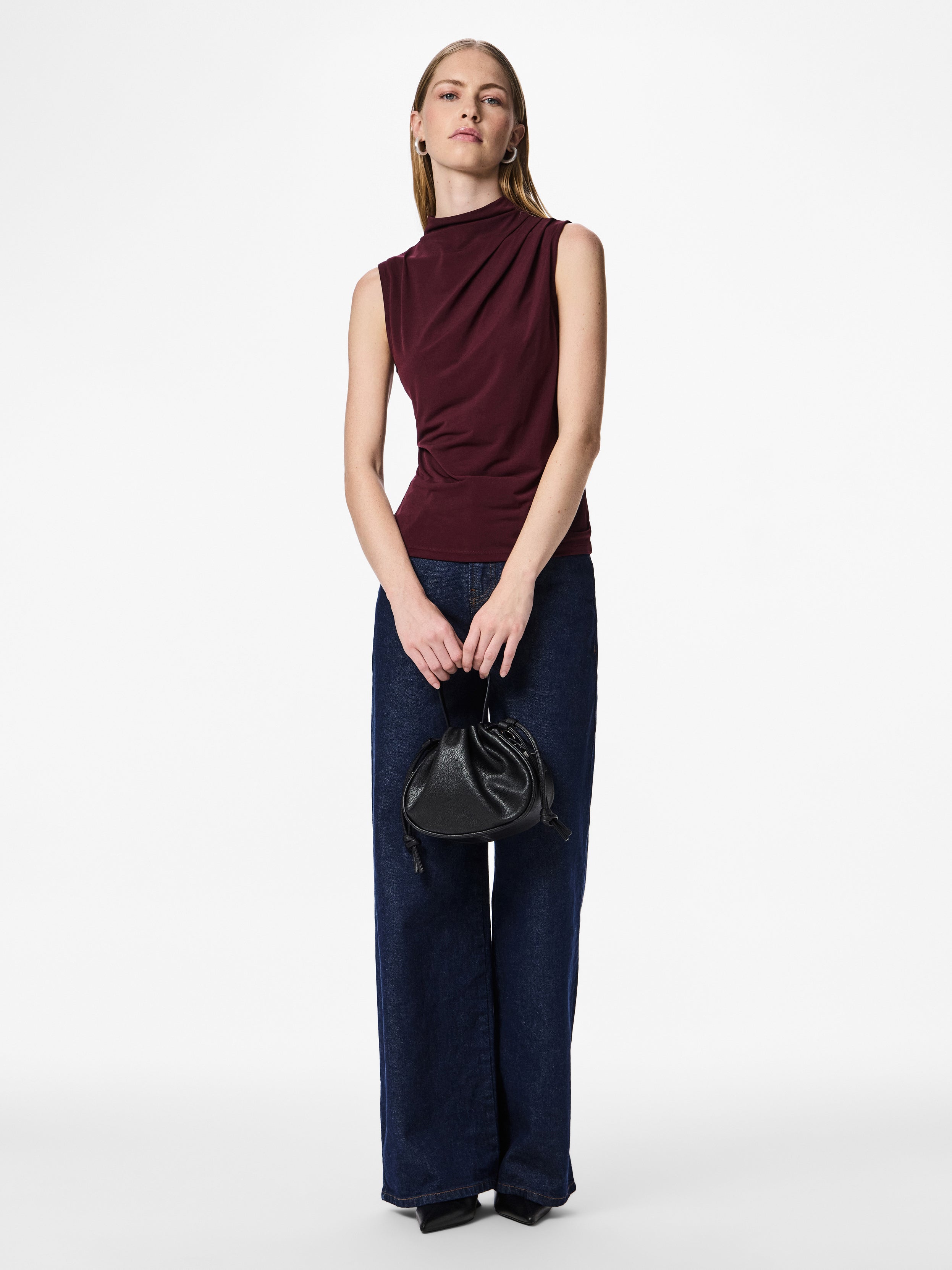 Blusa Pieces Madison 17151143
