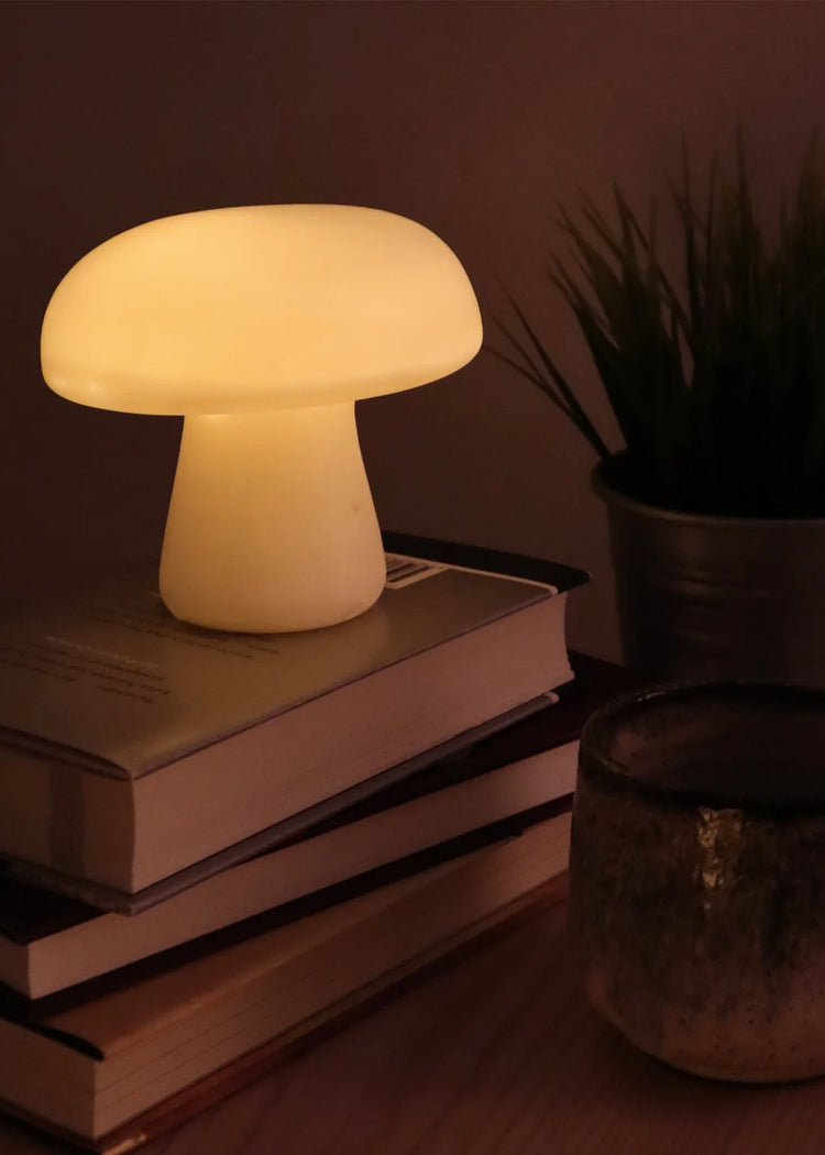 Lámpara Mushroom Light Kikkerland LT25-L