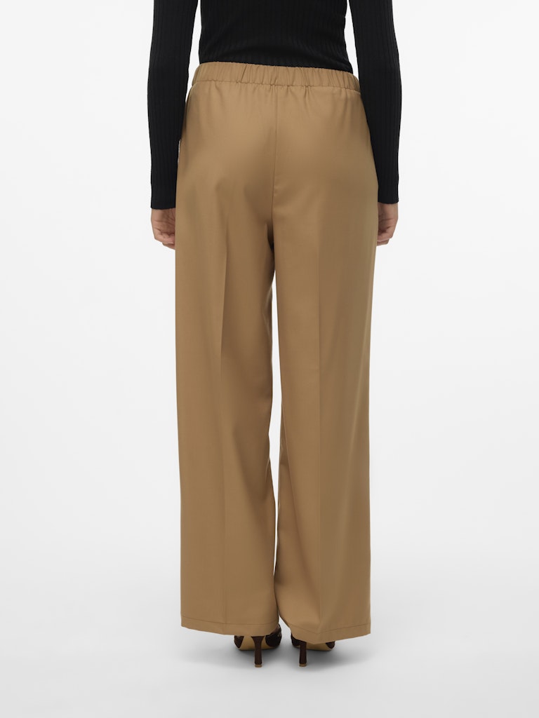 Pantalón Vero Moda Hailey 32 10318589