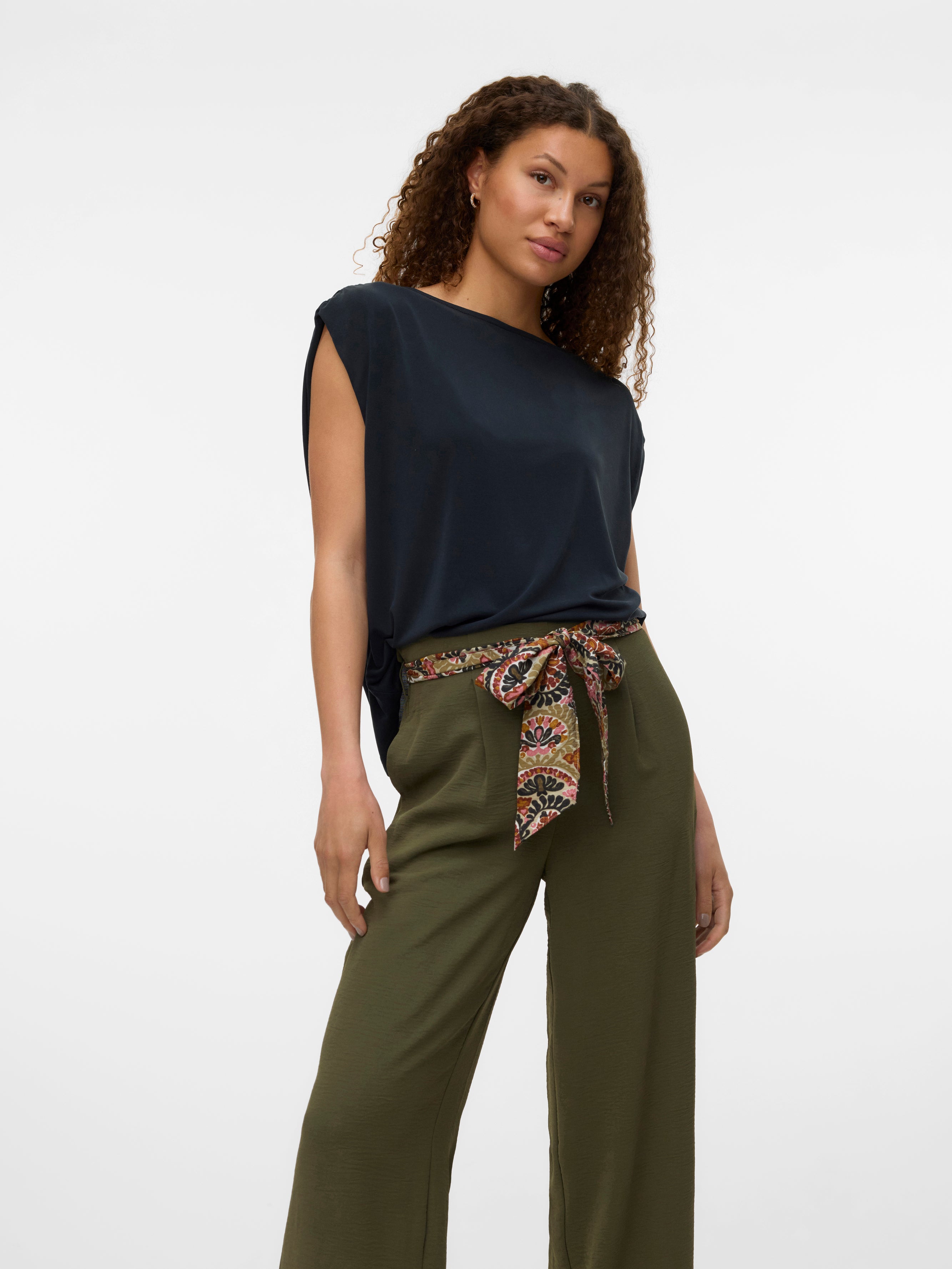 Pantalón Vero Moda Fran 10332925