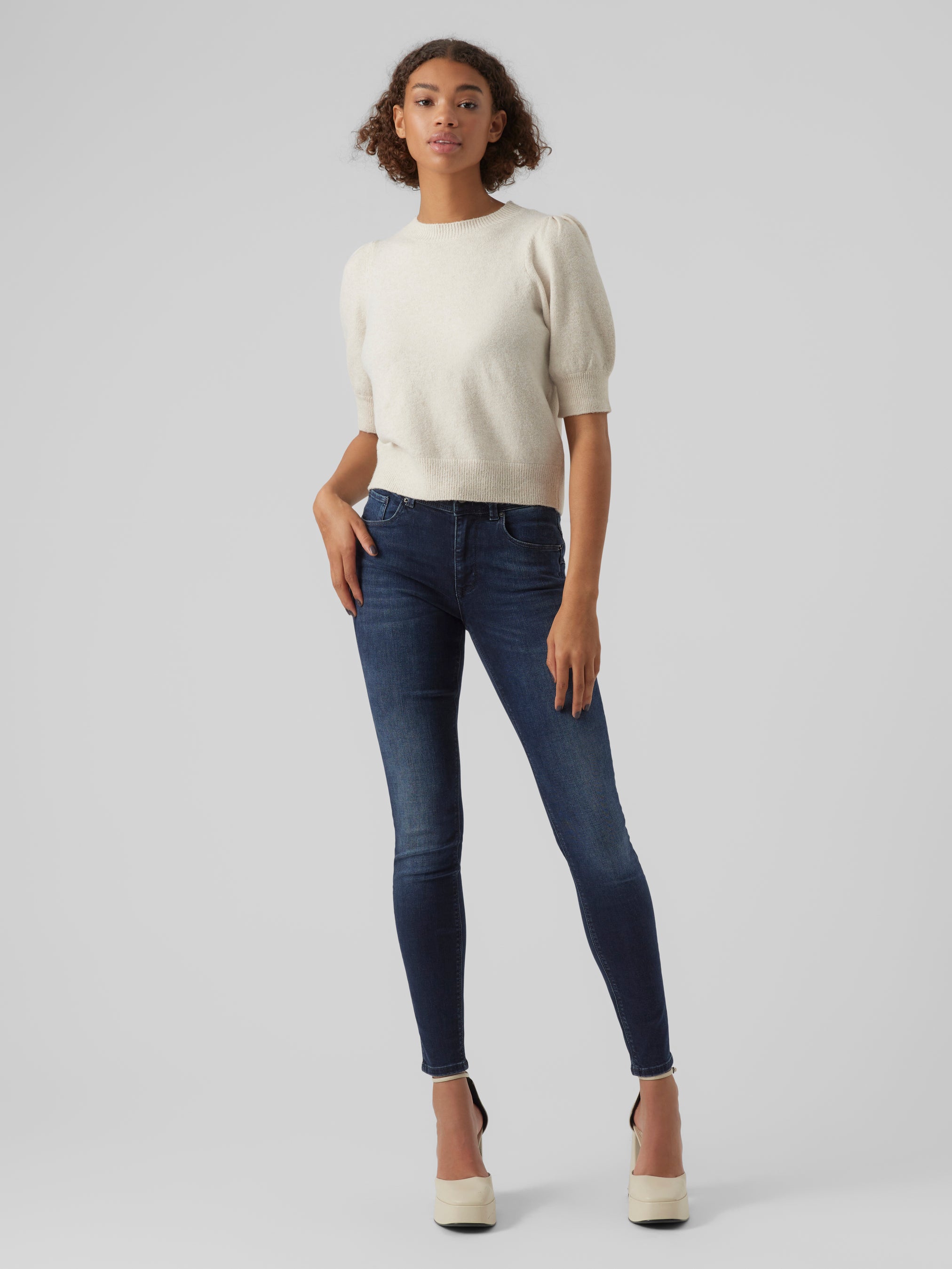 Blusa Vero Moda Doffy  10278313