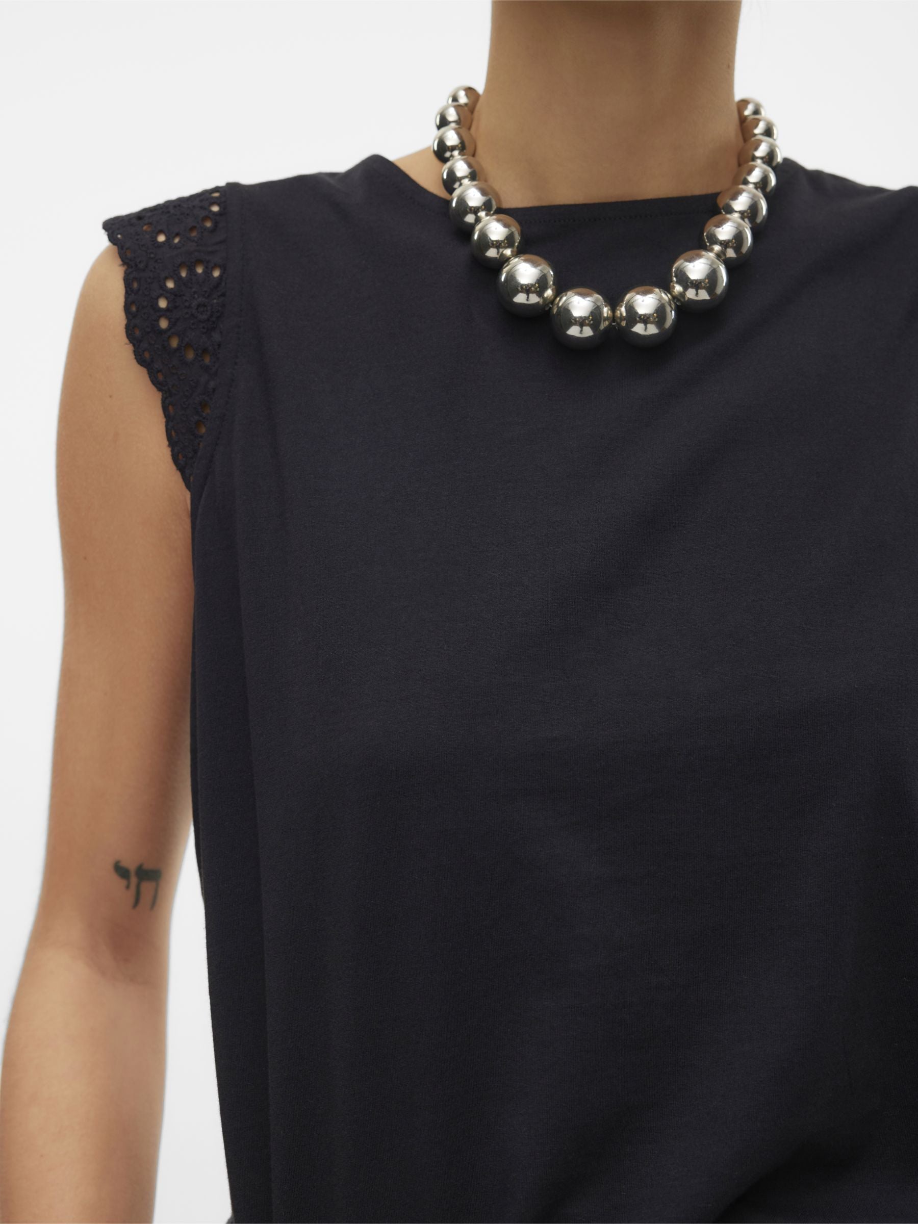 Blusa Vero Moda Emily 10305210
