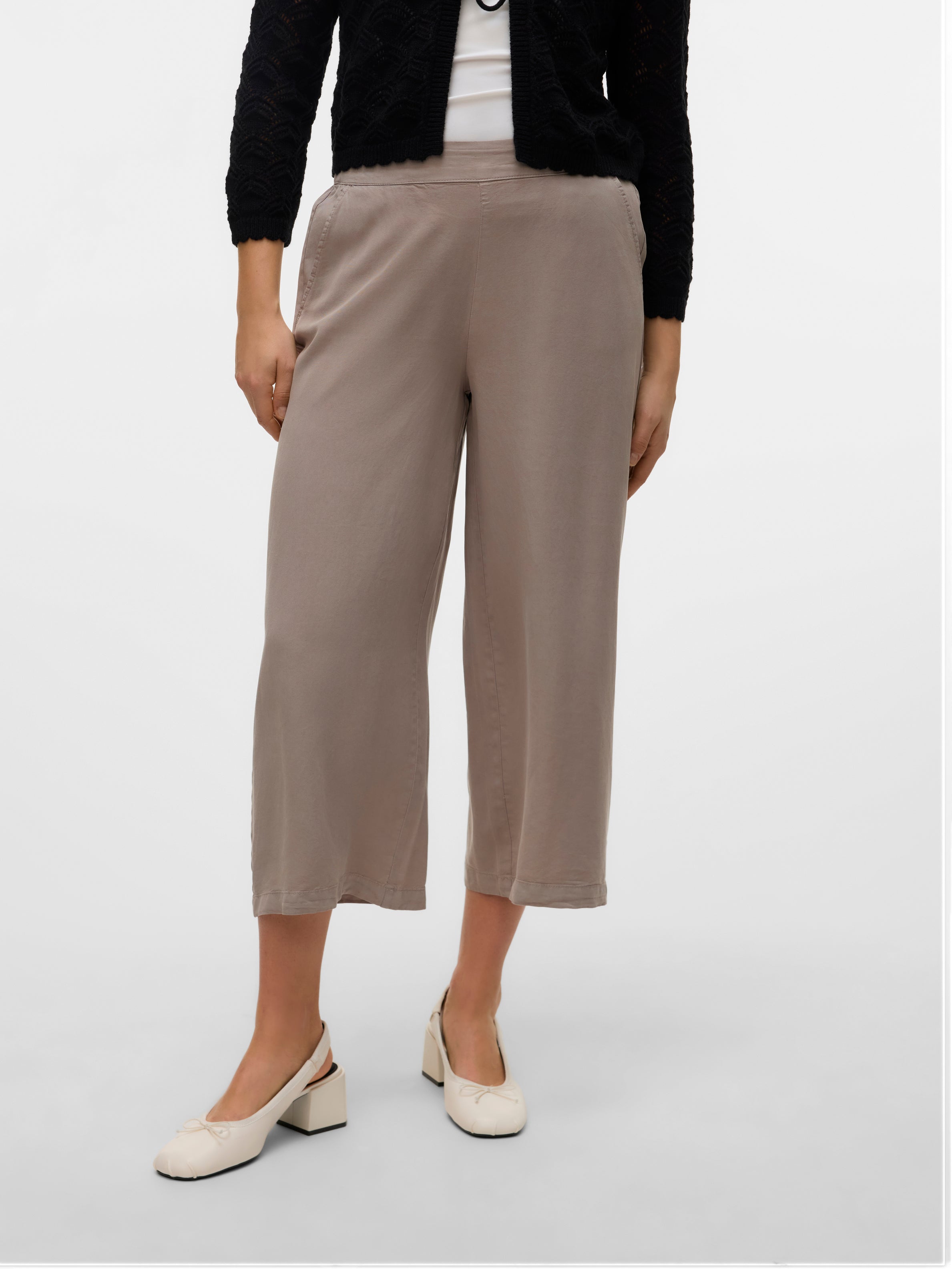 Pantalón Vero Moda Bree 10304861