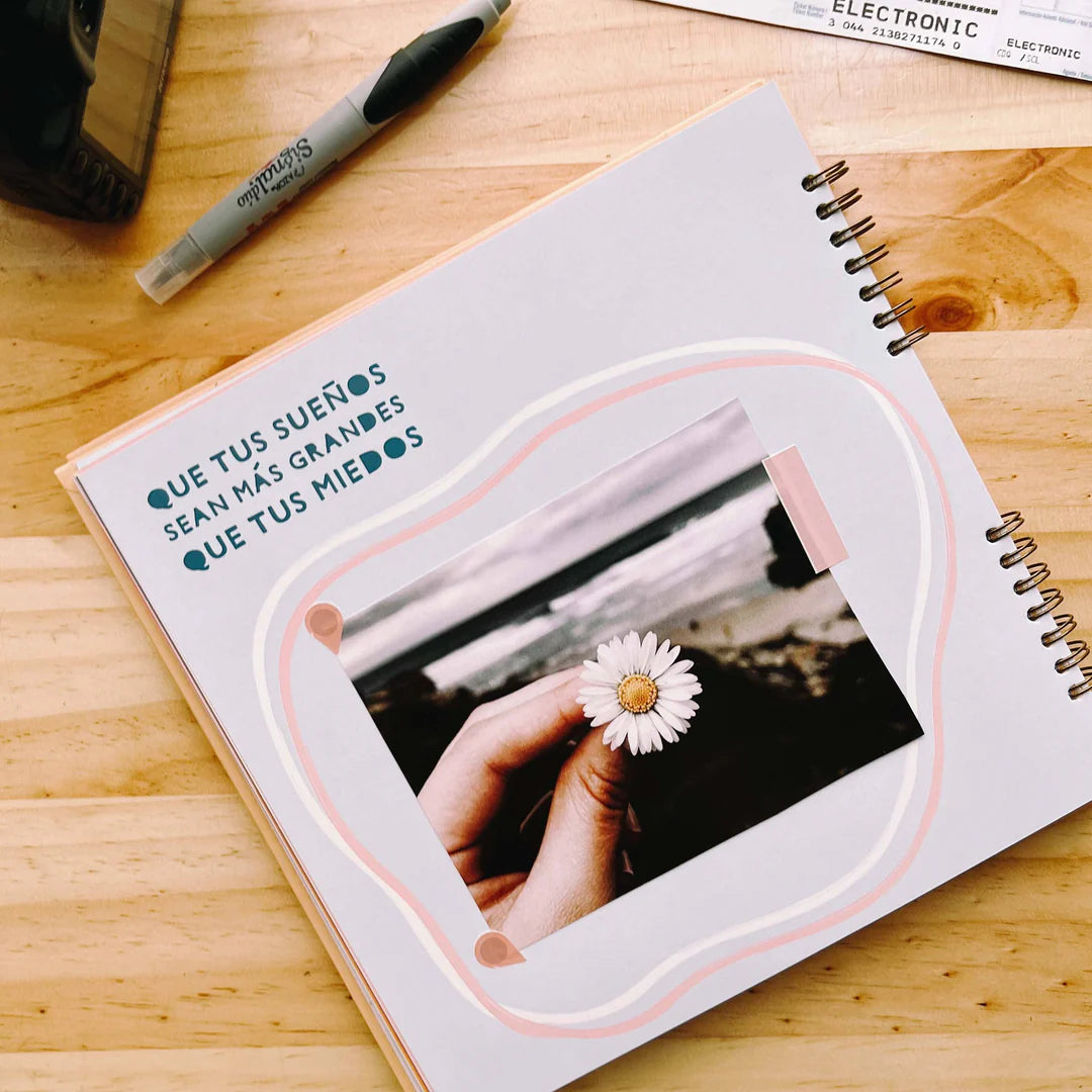 Album Mis Aventuras 281020